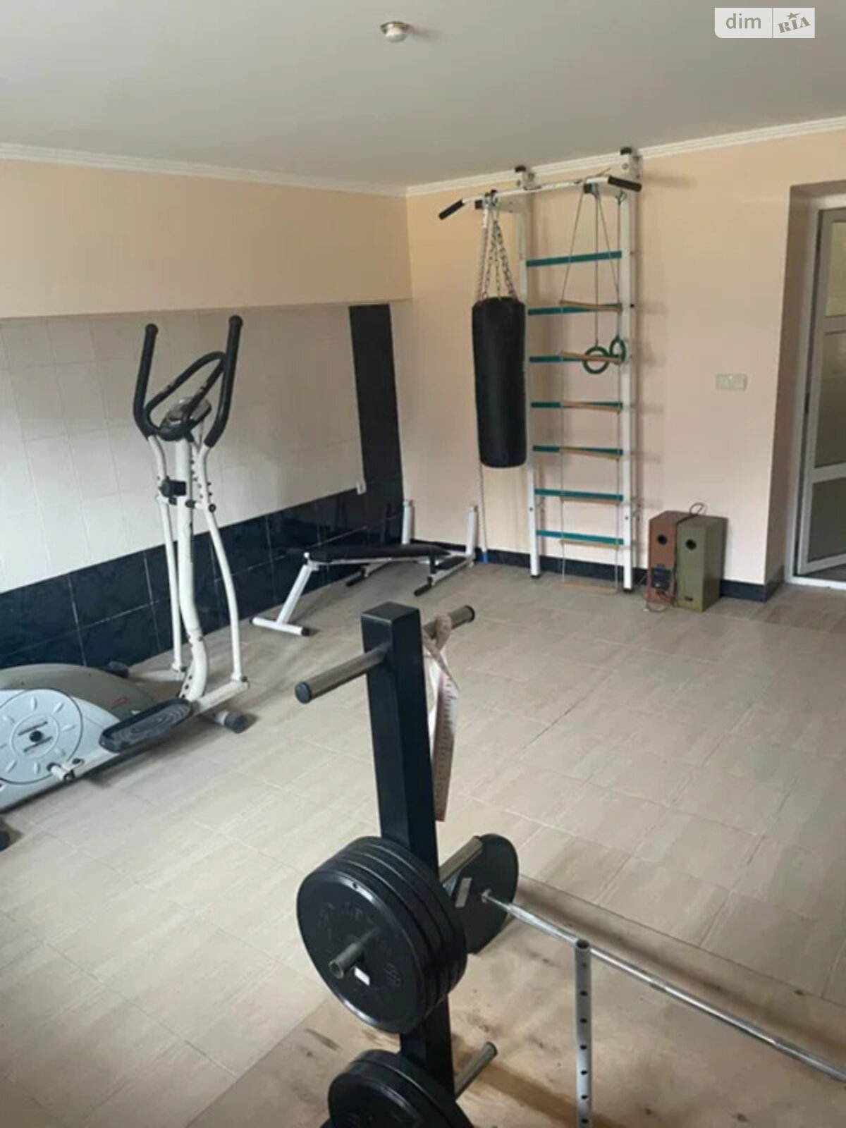 двухэтажный дом с гаражом, 271.5 кв. м, кирпич. Продажа в Липинах фото 1