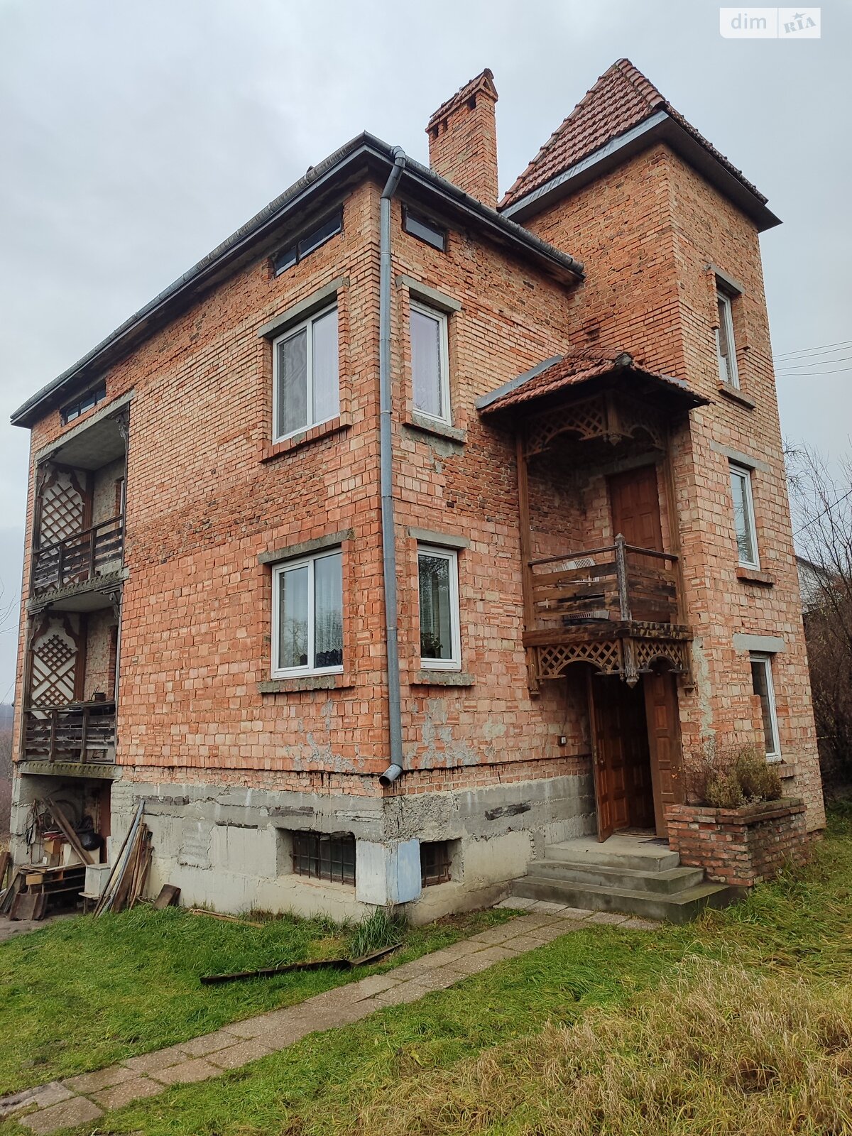 двоповерховий будинок з гаражем, 269.2 кв. м, цегла. Продаж у Липниках фото 1 двоповерховий будинок з гаражем, 269.2 кв. м, цегла. Продаж у Липниках фото 1