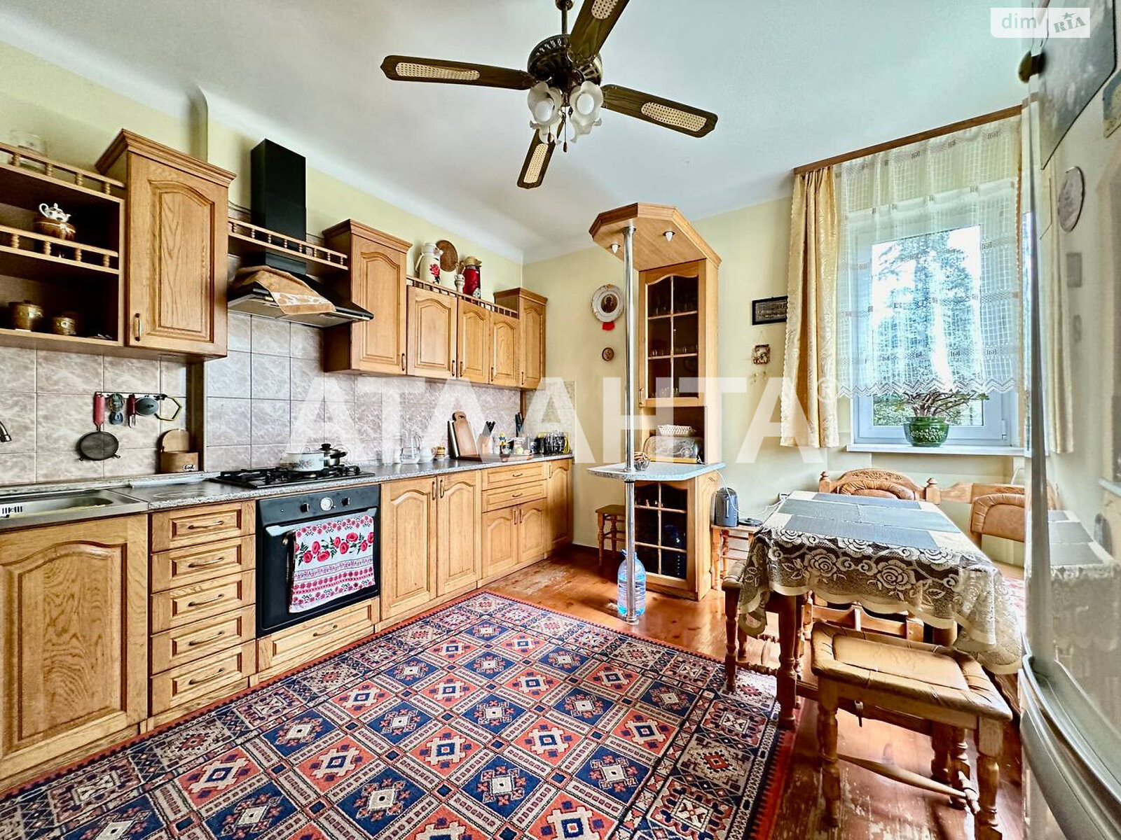 двоповерховий будинок бесідка, 269.2 кв. м, кирпич. Продаж у Липниках фото 1 двоповерховий будинок бесідка, 269.2 кв. м, кирпич. Продаж у Липниках фото 1