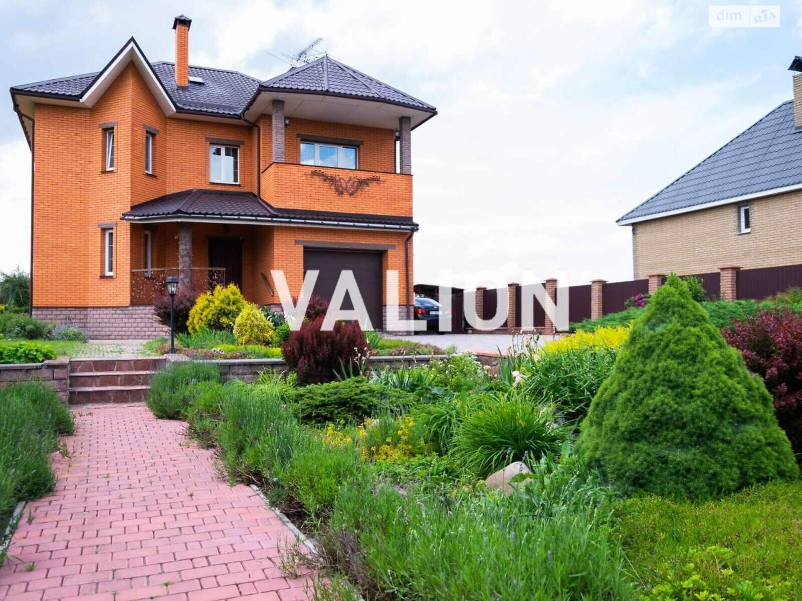 двоповерховий будинок з гаражем, 330 кв. м, цегла. Продаж в Липовому Скитку фото 1 двоповерховий будинок з гаражем, 330 кв. м, цегла. Продаж в Липовому Скитку фото 1