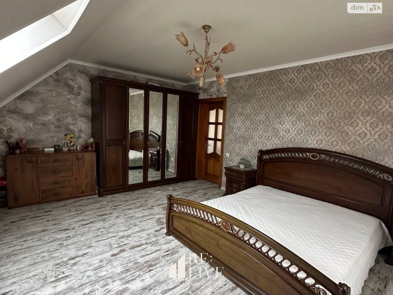 двоповерховий будинок з гаражем, 256 кв. м, цегла. Продаж у Лищі фото 1 двоповерховий будинок з гаражем, 256 кв. м, цегла. Продаж у Лищі фото 1