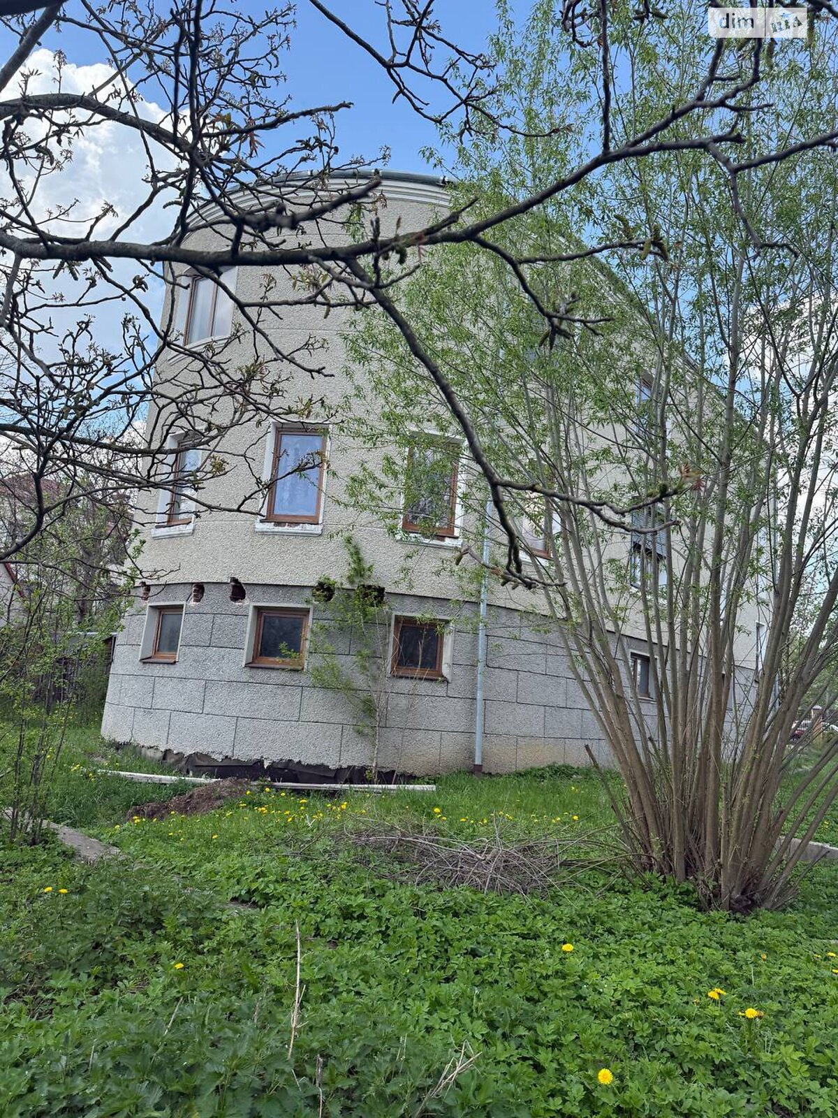триповерховий будинок з гаражем, 492.3 кв. м, цегла. Продаж у Лисиничах фото 1 триповерховий будинок з гаражем, 492.3 кв. м, цегла. Продаж у Лисиничах фото 1