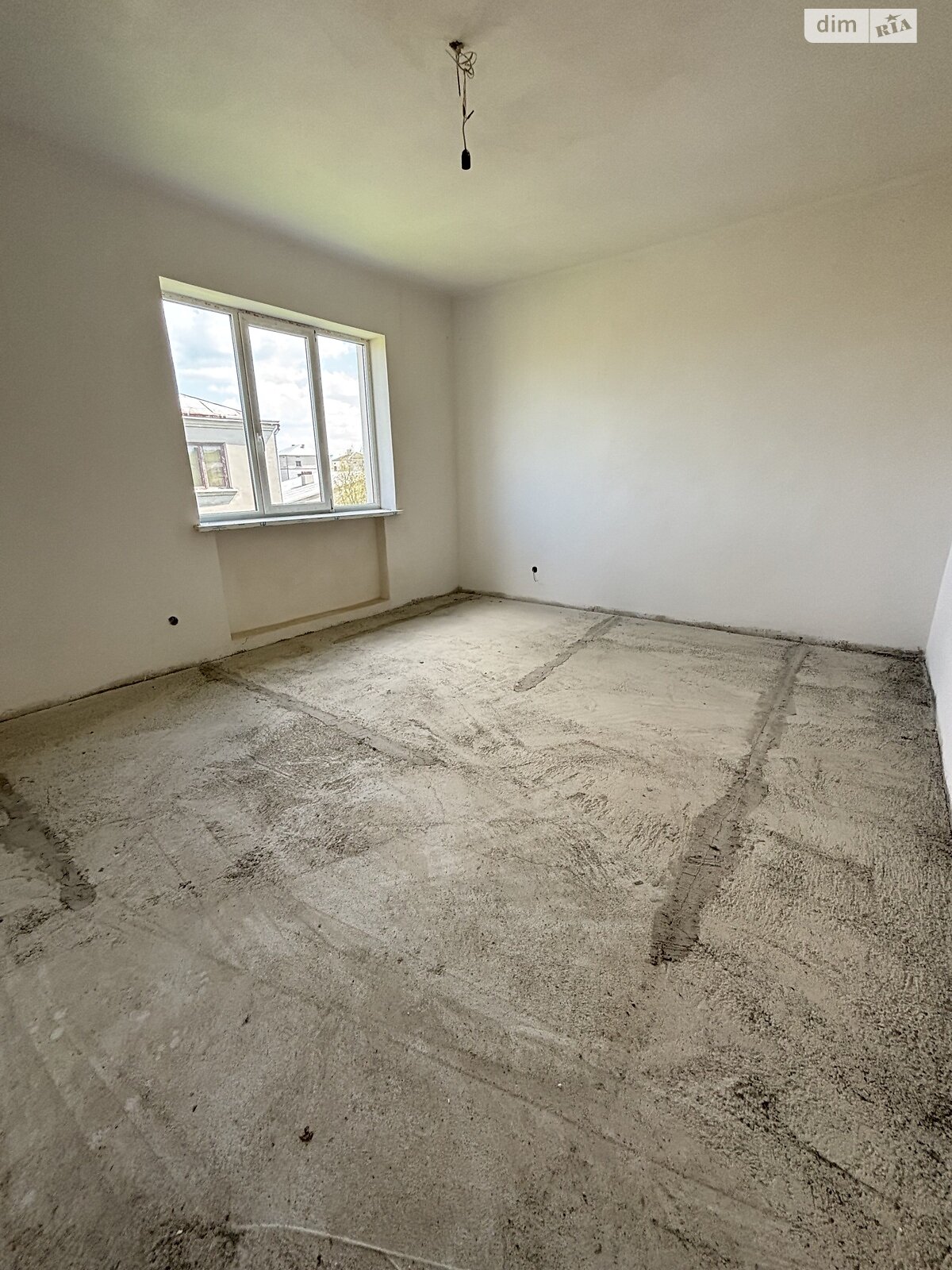 триповерховий будинок з гаражем, 492.3 кв. м, цегла. Продаж у Лисиничах фото 1 триповерховий будинок з гаражем, 492.3 кв. м, цегла. Продаж у Лисиничах фото 1