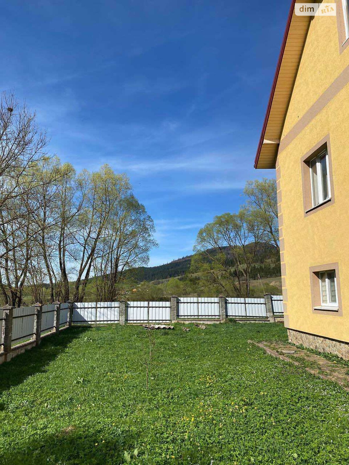 двухэтажный дом с гаражом, 212 кв. м, кирпич. Продажа в Лосинце фото 1 двухэтажный дом с гаражом, 212 кв. м, кирпич. Продажа в Лосинце фото 1