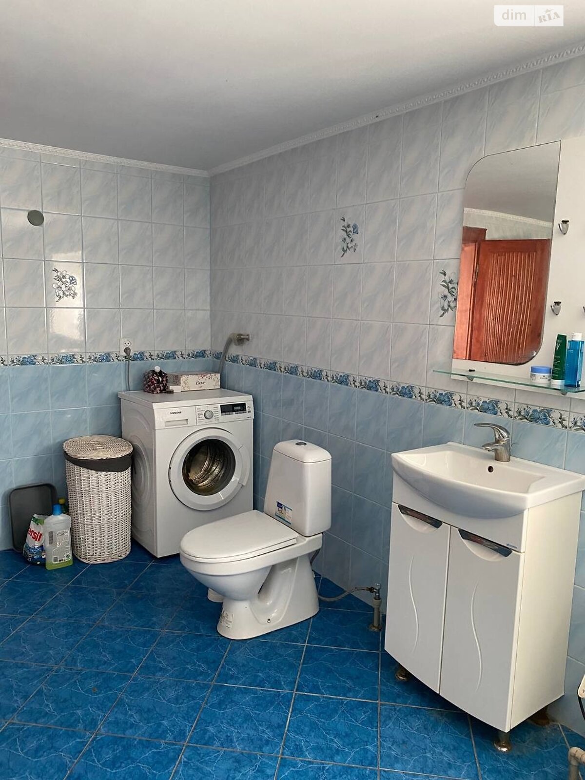 двухэтажный дом с гаражом, 212 кв. м, кирпич. Продажа в Лосинце фото 1 двухэтажный дом с гаражом, 212 кв. м, кирпич. Продажа в Лосинце фото 1