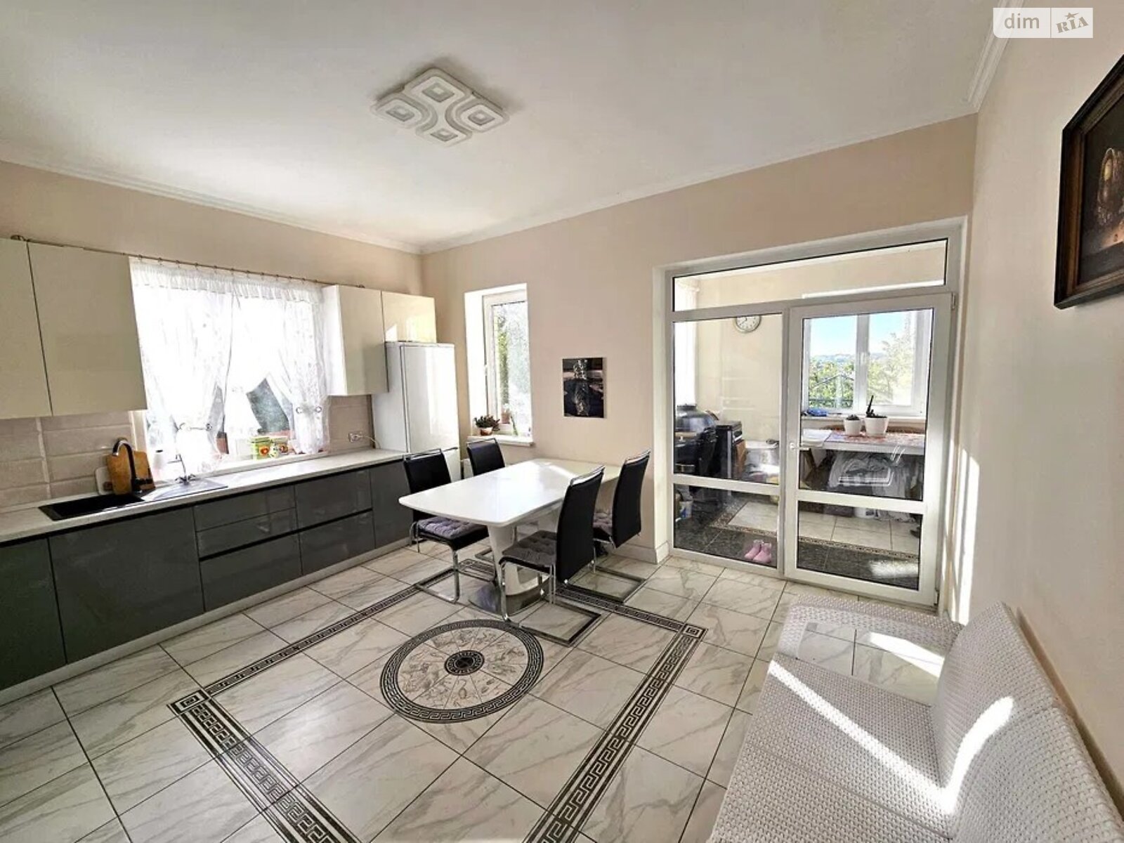 двоповерховий будинок з верандою, 240 кв. м, піноблок. Продаж у Лосятині фото 1