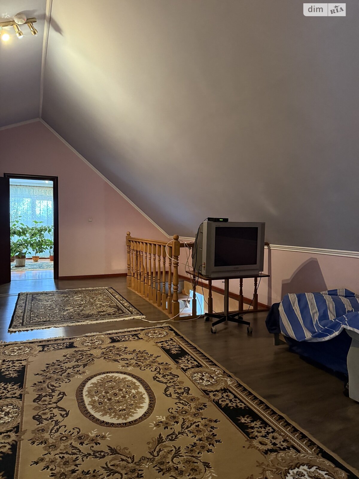 двухэтажный дом с отоплением, 160 кв. м, кирпич. Продажа в Лозовой фото 1 двухэтажный дом с отоплением, 160 кв. м, кирпич. Продажа в Лозовой фото 1