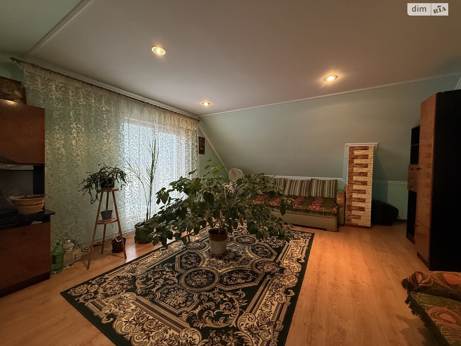 двухэтажный дом с отоплением, 160 кв. м, кирпич. Продажа в Лозовой фото 1 двухэтажный дом с отоплением, 160 кв. м, кирпич. Продажа в Лозовой фото 1