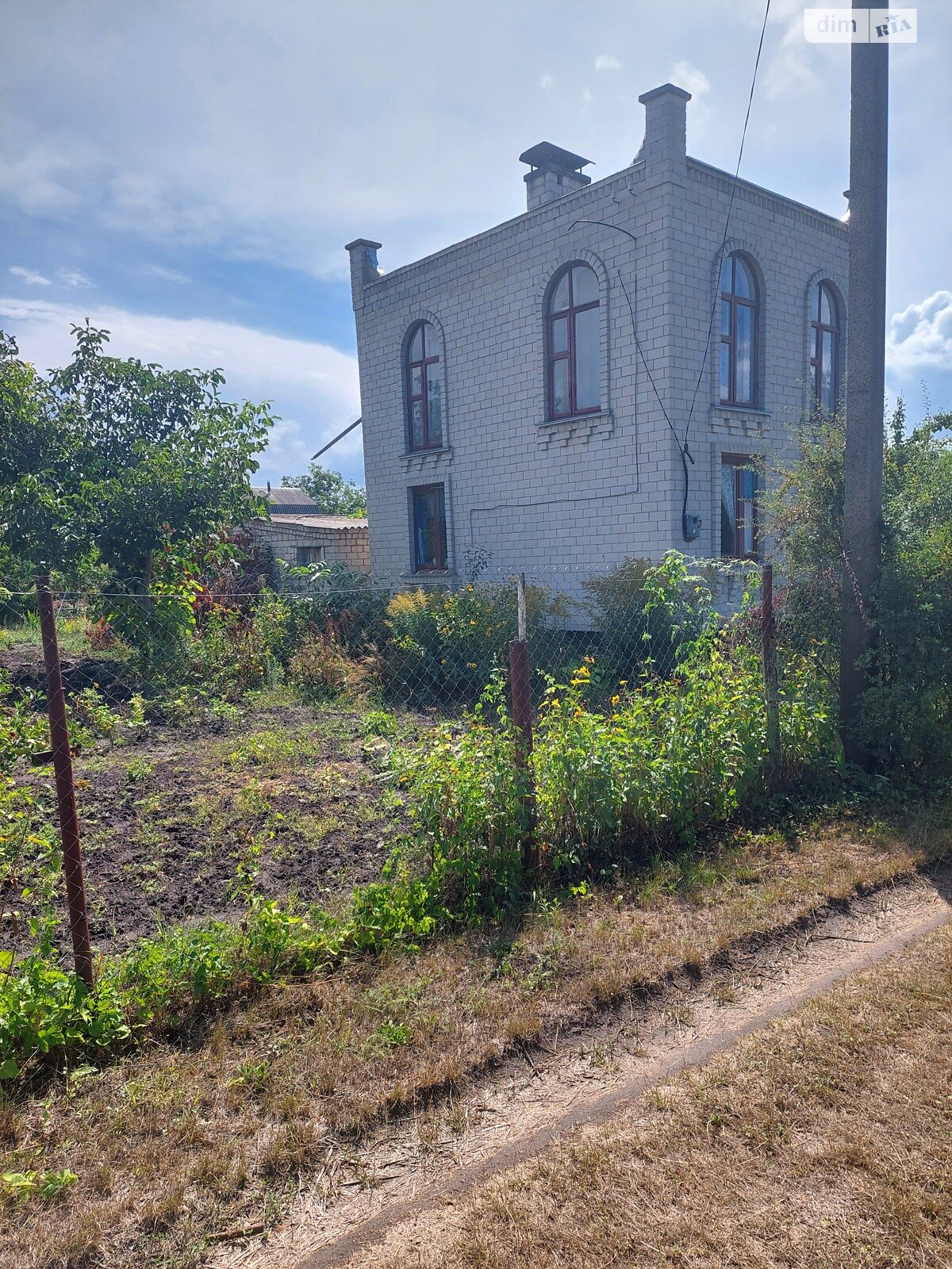 двухэтажный дом с отоплением, 45 кв. м, кирпич. Продажа в Лозовке фото 1 двухэтажный дом с отоплением, 45 кв. м, кирпич. Продажа в Лозовке фото 1