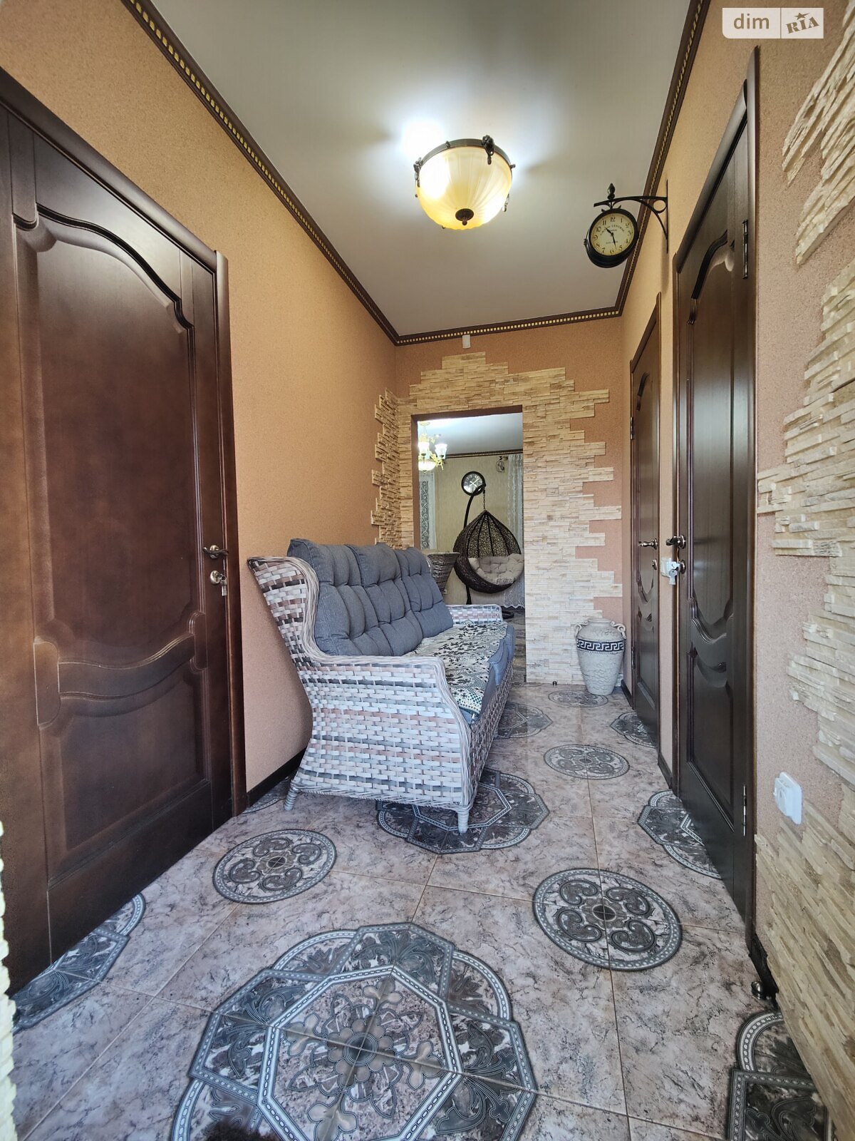 двухэтажный дом, 105.6 кв. м, кирпич. Продажа в Лозовке фото 1 двухэтажный дом, 105.6 кв. м, кирпич. Продажа в Лозовке фото 1