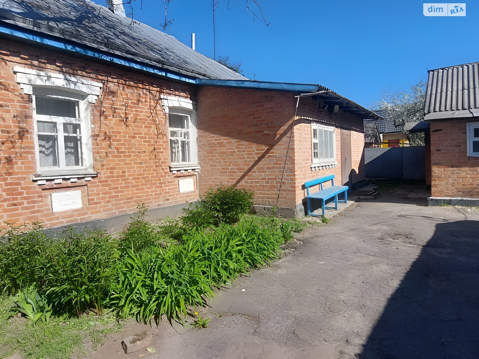 одноэтажный дом, 110 кв. м, кирпич. Продажа в Лубнах район Лубны фото 1 одноэтажный дом, 110 кв. м, кирпич. Продажа в Лубнах район Лубны фото 1