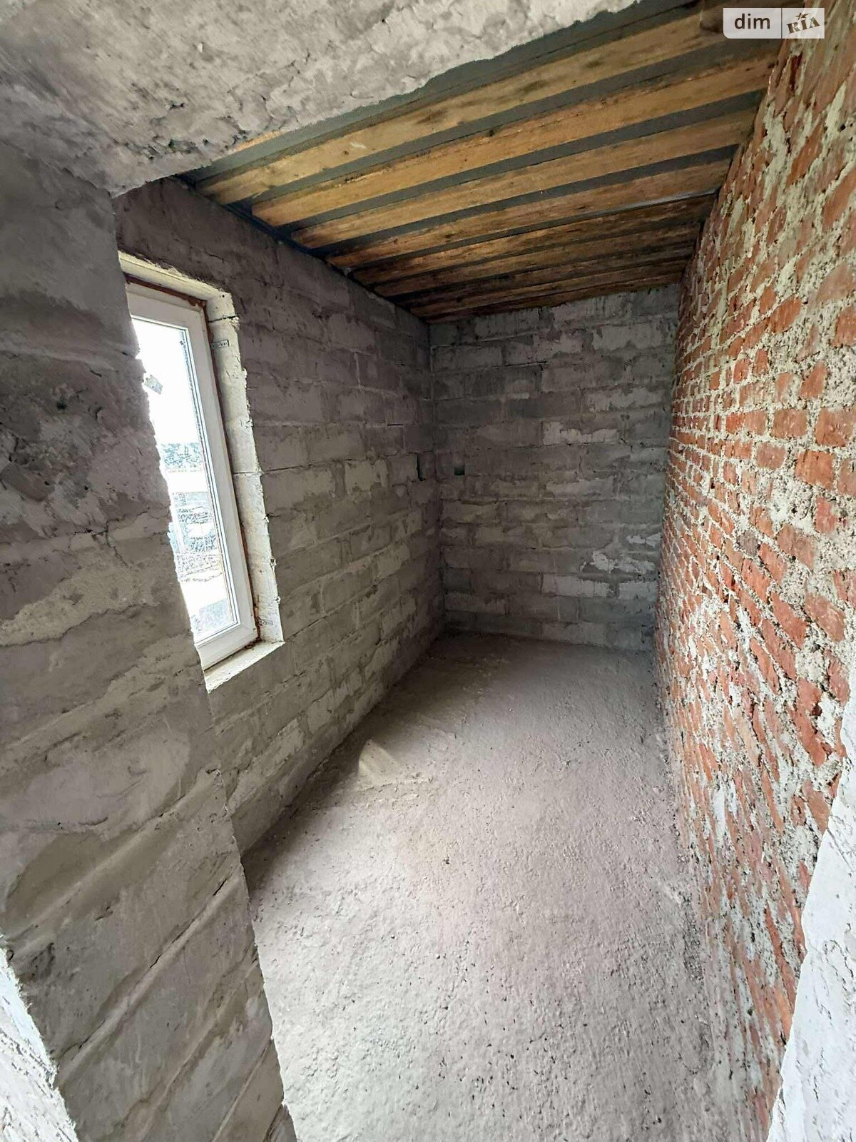 двухэтажный дом, 120 кв. м, кирпич. Продажа в Лучке фото 1 двухэтажный дом, 120 кв. м, кирпич. Продажа в Лучке фото 1