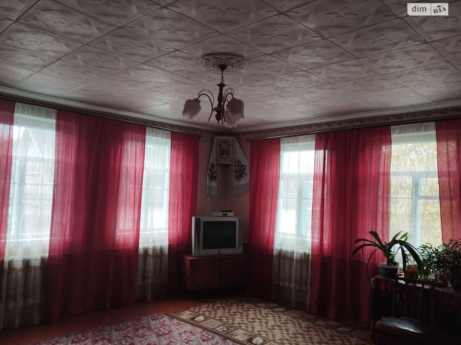 одноэтажный дом с верандой, 103 кв. м, кирпич. Продажа в Лугинах район Лугины фото 1 одноэтажный дом с верандой, 103 кв. м, кирпич. Продажа в Лугинах район Лугины фото 1