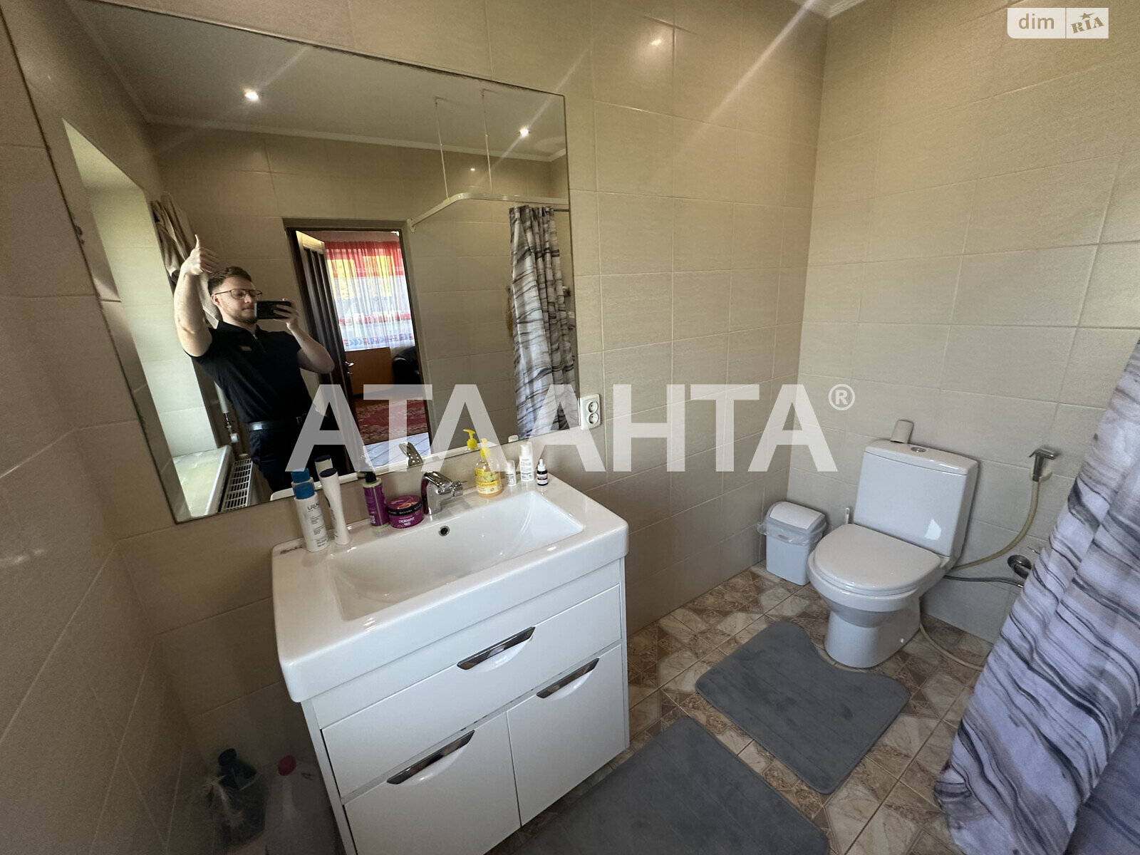 двоповерховий будинок, 350 кв. м, кирпич. Продаж у Лужанах фото 1 двоповерховий будинок, 350 кв. м, кирпич. Продаж у Лужанах фото 1