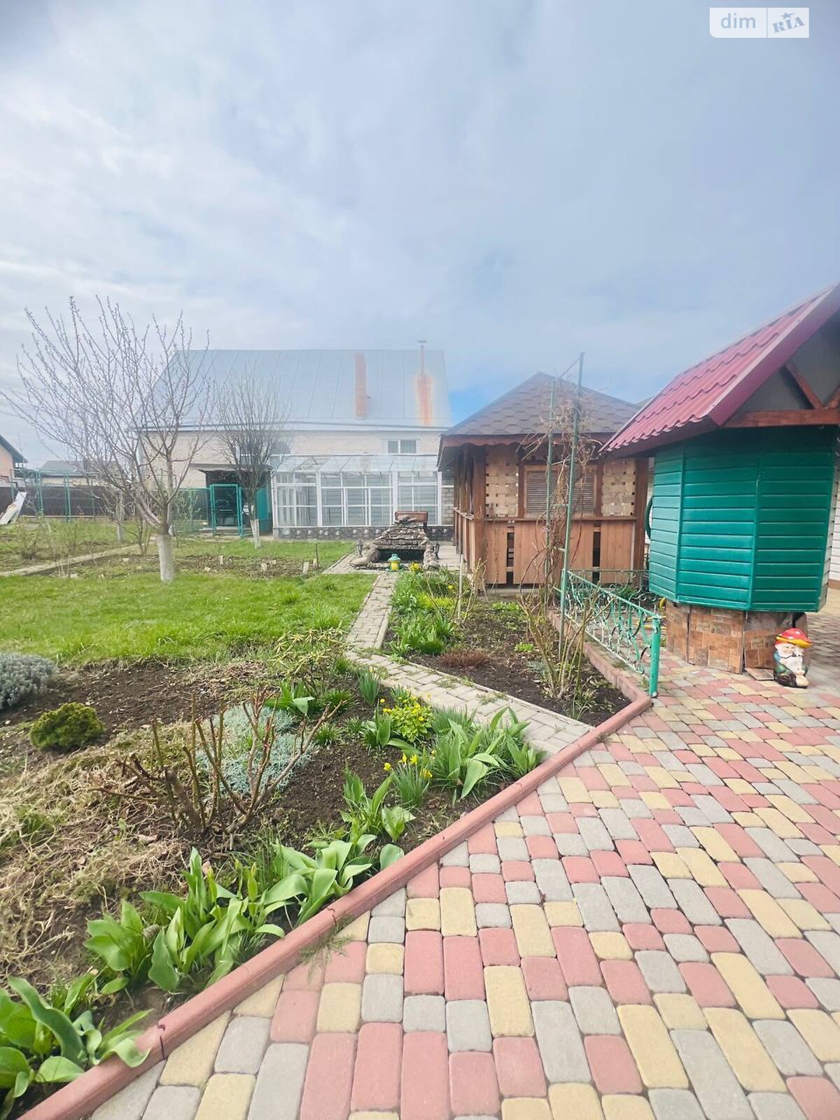 двоповерховий будинок з гаражем, 298.5 кв. м, цегла. Продаж у Луці-Мелешківській фото 1 двоповерховий будинок з гаражем, 298.5 кв. м, цегла. Продаж у Луці-Мелешківській фото 1