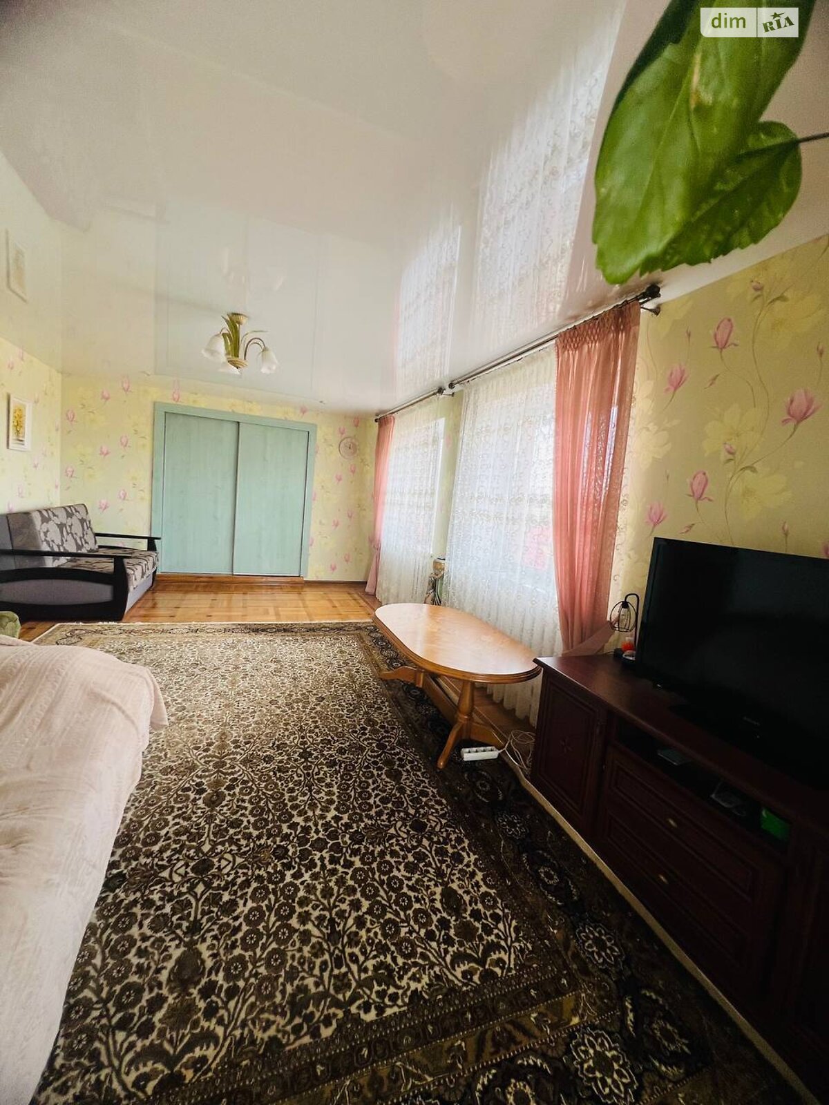 двоповерховий будинок з гаражем, 298.5 кв. м, цегла. Продаж у Луці-Мелешківській фото 1 двоповерховий будинок з гаражем, 298.5 кв. м, цегла. Продаж у Луці-Мелешківській фото 1