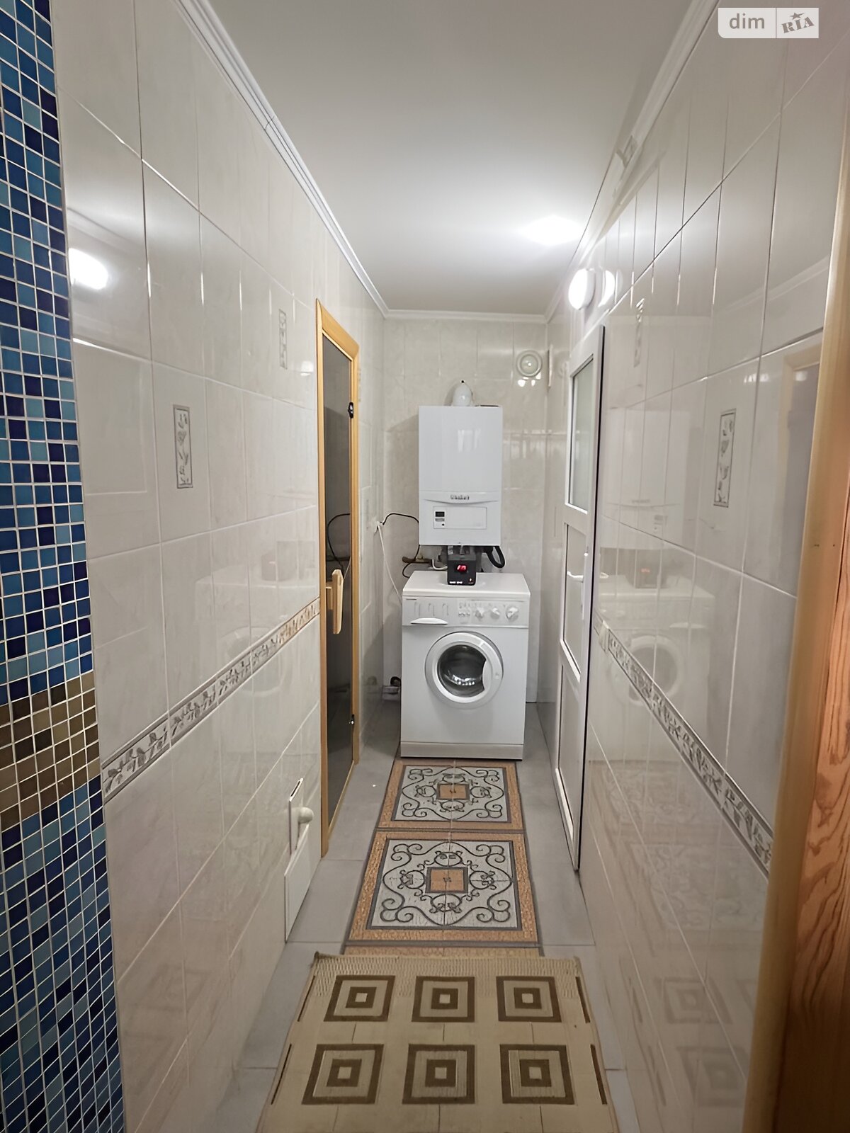 двоповерховий будинок з гаражем, 298.5 кв. м, цегла. Продаж у Луці-Мелешківській фото 1 двоповерховий будинок з гаражем, 298.5 кв. м, цегла. Продаж у Луці-Мелешківській фото 1