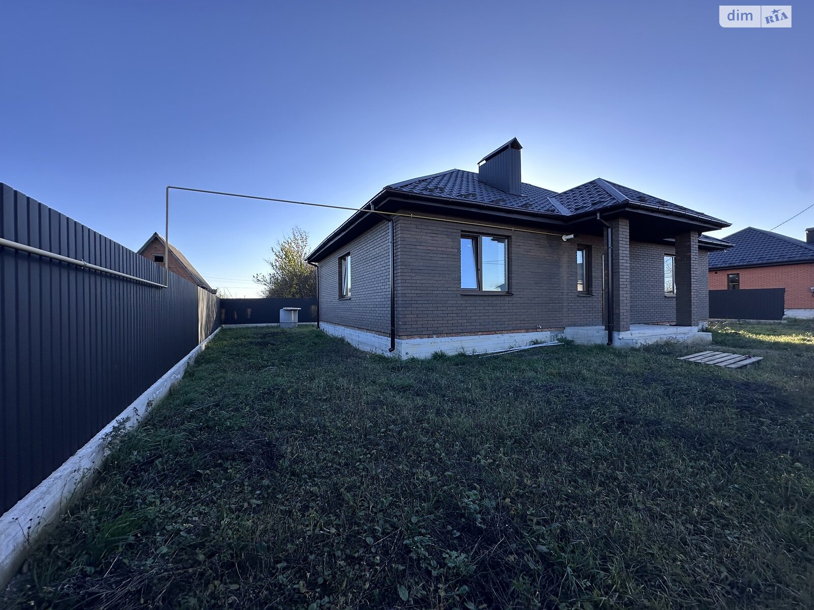 одноповерховий будинок, 105 кв. м, кирпич. Продаж у Луці-Мелешківській фото 1 одноповерховий будинок, 105 кв. м, кирпич. Продаж у Луці-Мелешківській фото 1