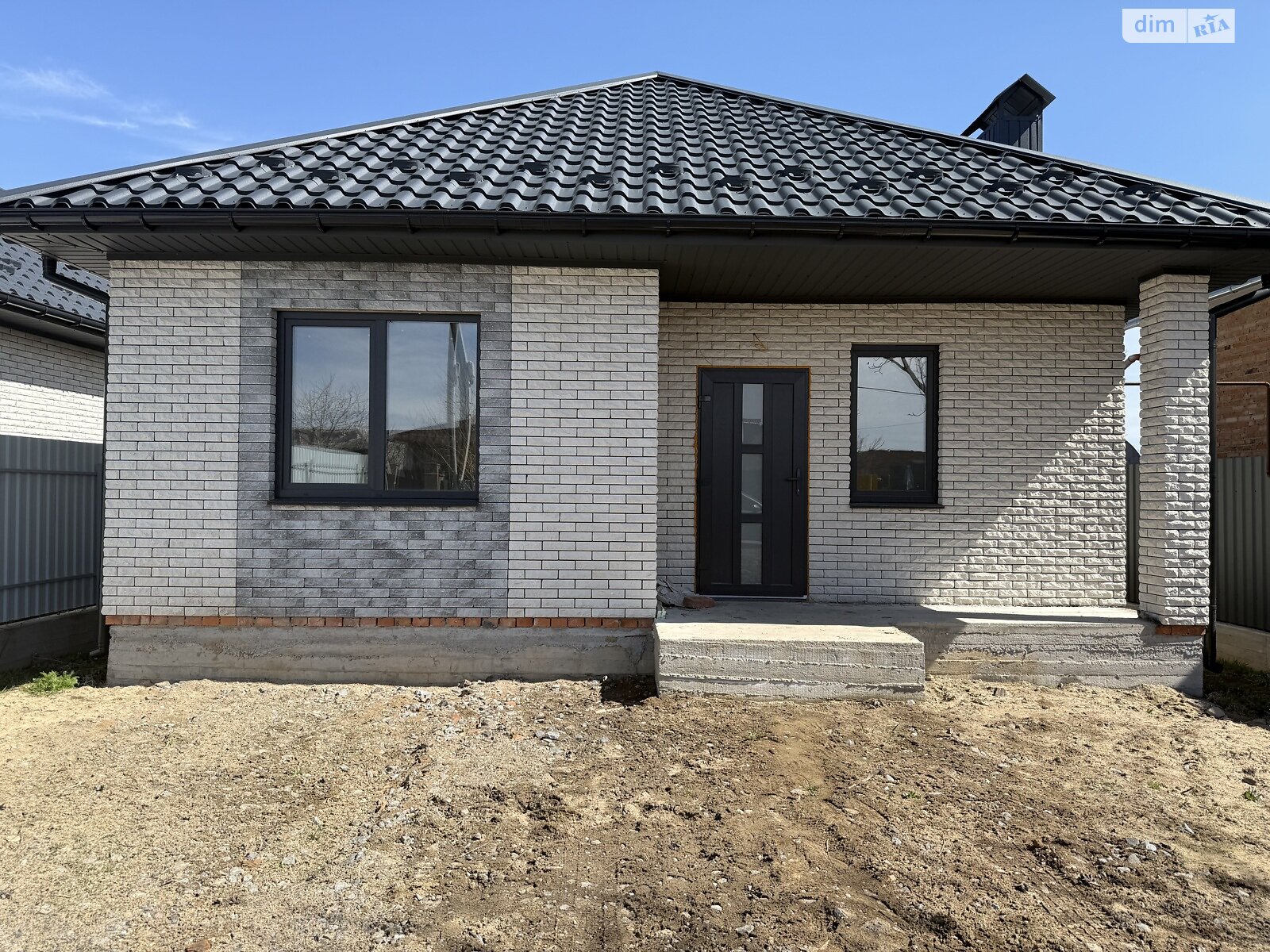 одноповерховий будинок, 100 кв. м, цегла. Продаж у Луці-Мелешківській фото 1 одноповерховий будинок, 100 кв. м, цегла. Продаж у Луці-Мелешківській фото 1