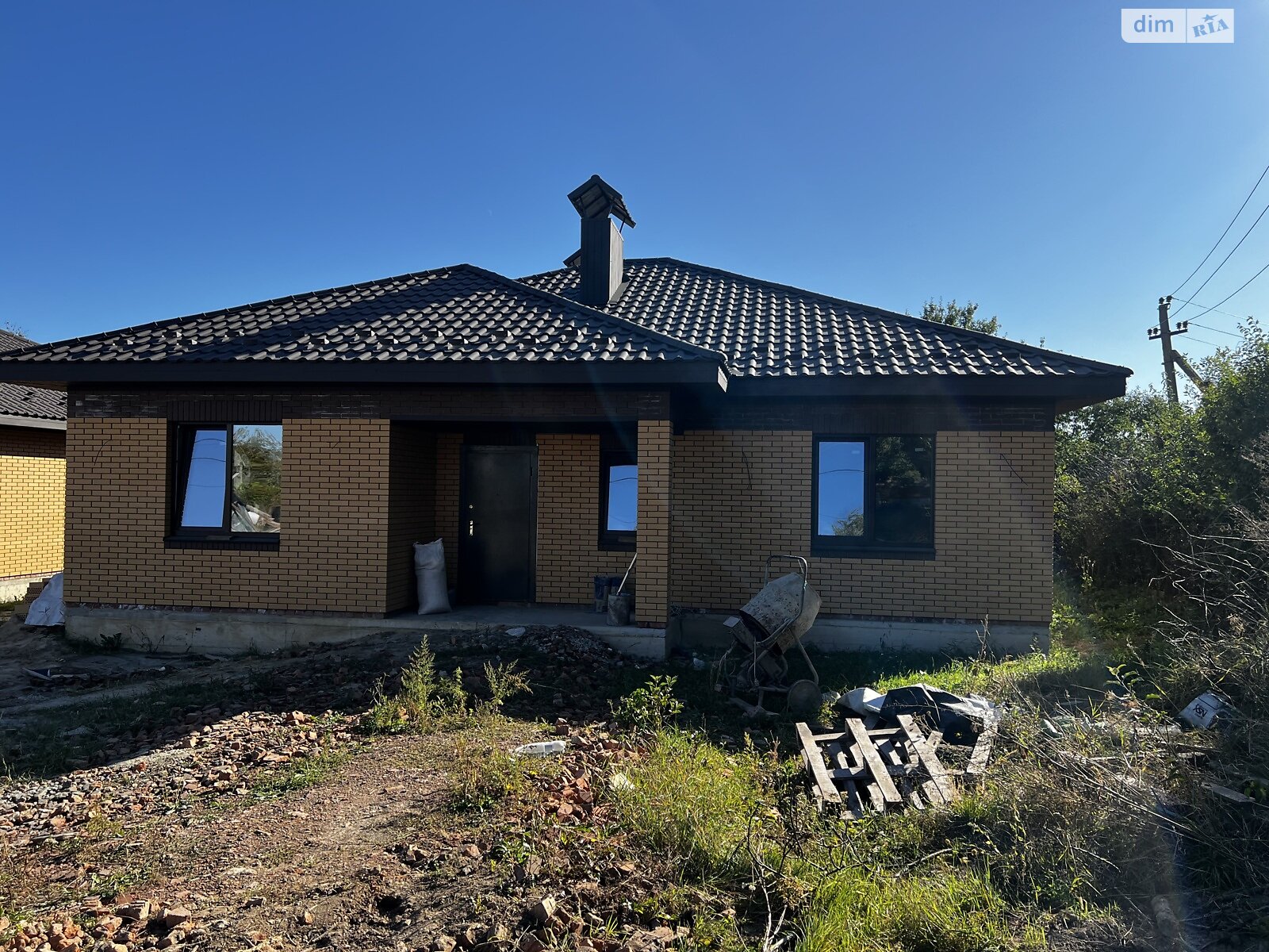 одноэтажный дом с верандой, 111 кв. м, кирпич. Продажа в Луке-Мелешковской фото 1