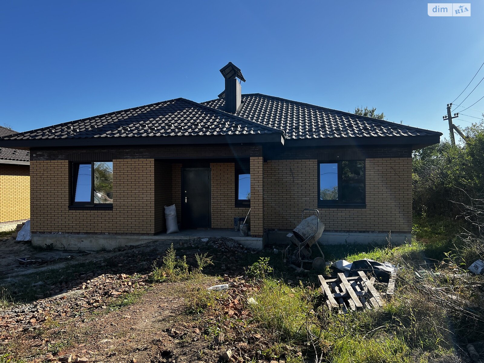 одноэтажный дом с верандой, 111 кв. м, кирпич. Продажа в Луке-Мелешковской фото 1