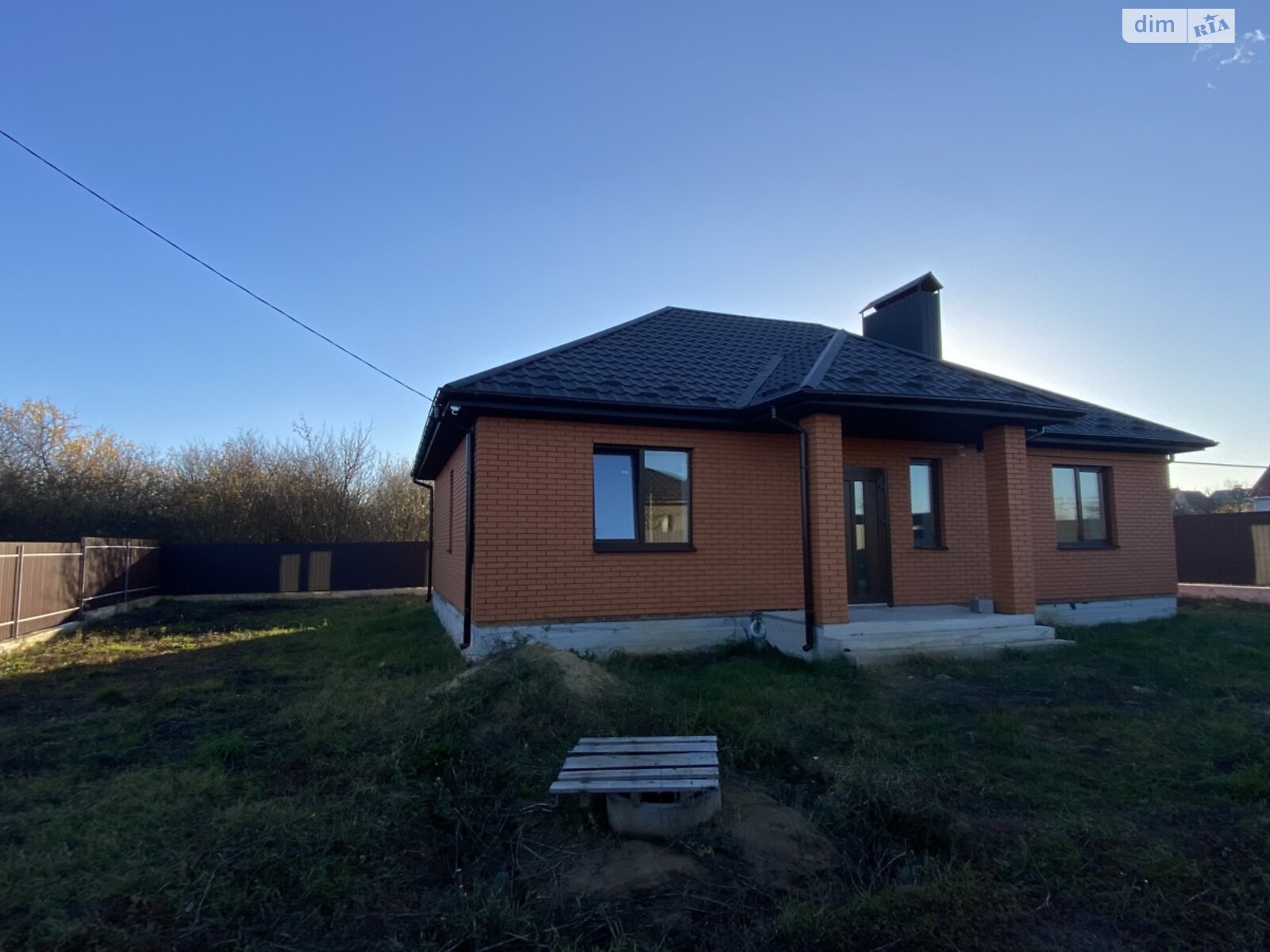 одноповерховий будинок, 105 кв. м, кирпич. Продаж у Луці-Мелешківській фото 1 одноповерховий будинок, 105 кв. м, кирпич. Продаж у Луці-Мелешківській фото 1