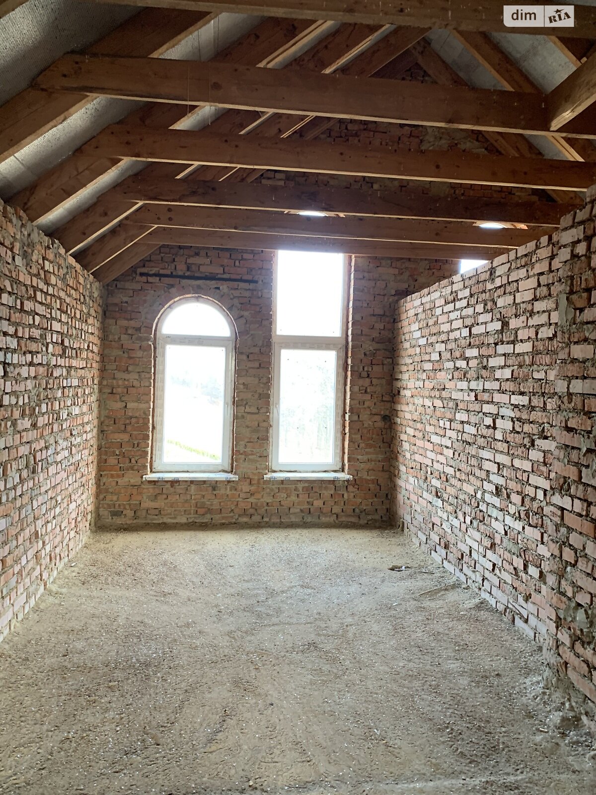 триповерховий будинок, 360 кв. м, кирпич. Продаж у Луці-Мелешківській фото 1 триповерховий будинок, 360 кв. м, кирпич. Продаж у Луці-Мелешківській фото 1