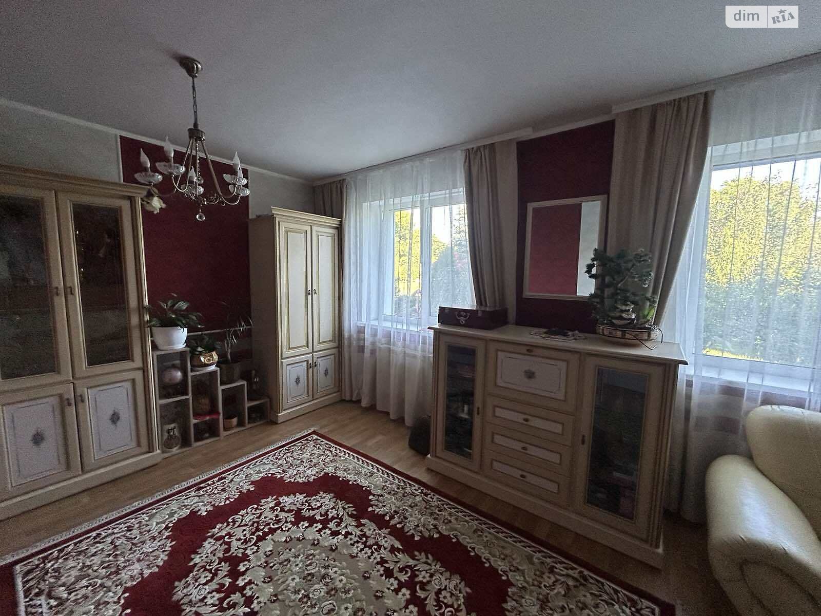 триповерховий будинок з опаленням, 200 кв. м, цегла. Продаж у Луці-Мелешківській фото 1 триповерховий будинок з опаленням, 200 кв. м, цегла. Продаж у Луці-Мелешківській фото 1