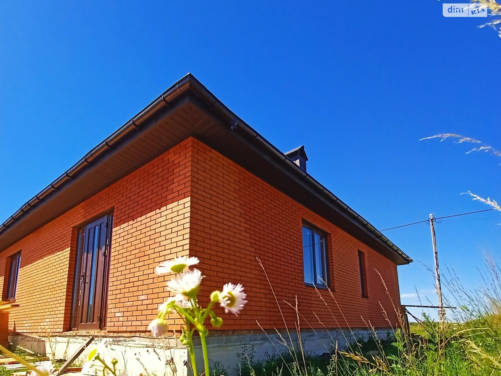 одноповерховий будинок з гаражем, 95 кв. м, цегла. Продаж у Луці-Мелешківській фото 1 одноповерховий будинок з гаражем, 95 кв. м, цегла. Продаж у Луці-Мелешківській фото 1