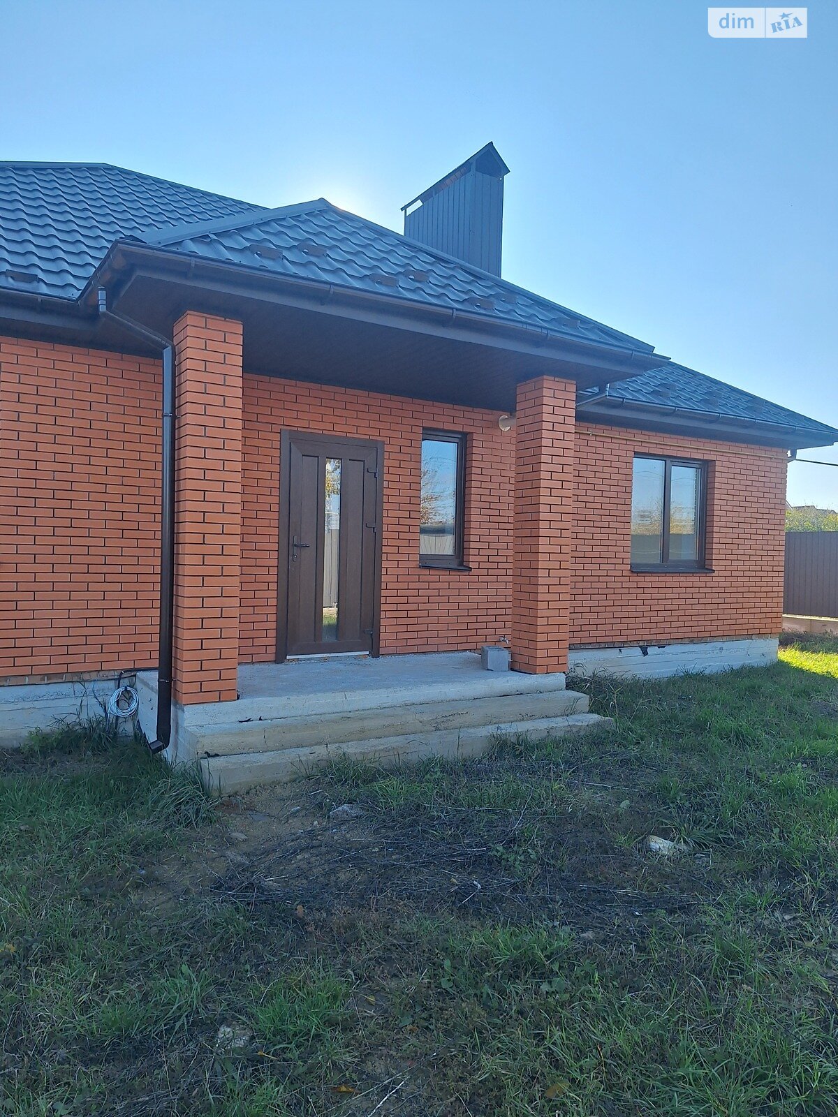 одноповерховий будинок з опаленням, 98 кв. м, цегла. Продаж у Луці-Мелешківській фото 1 одноповерховий будинок з опаленням, 98 кв. м, цегла. Продаж у Луці-Мелешківській фото 1