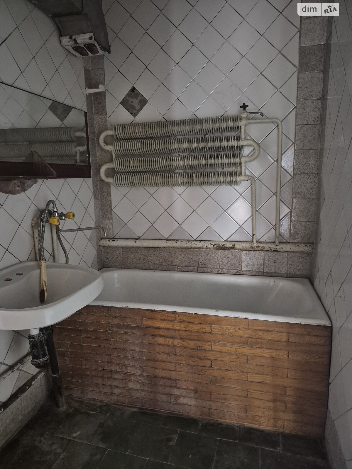 одноповерховий будинок з гаражем, 91 кв. м, цегла. Продаж у Луці фото 1