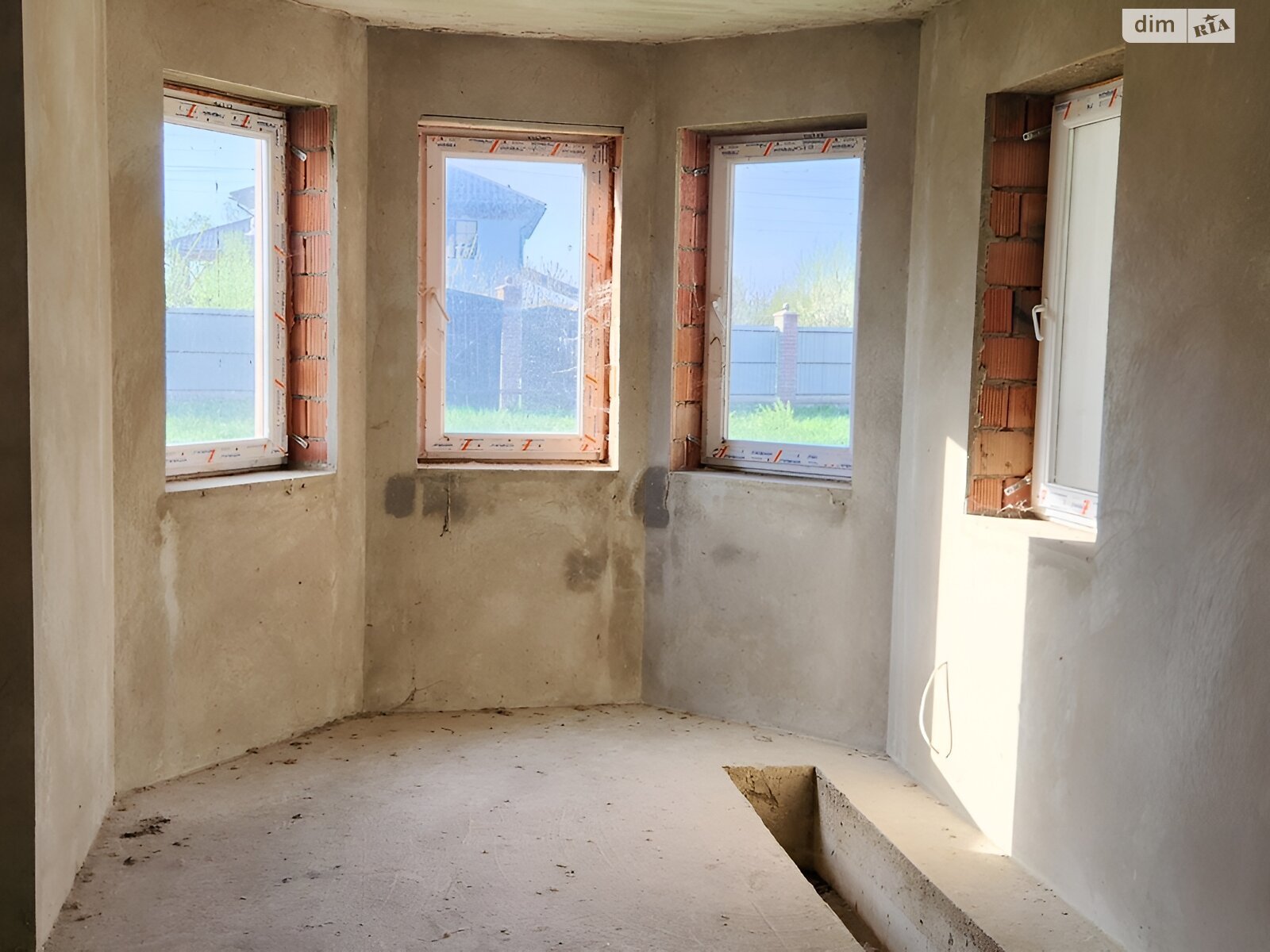трехэтажный дом, 148.3 кв. м, кирпич. Продажа в Лукавцах фото 1 трехэтажный дом, 148.3 кв. м, кирпич. Продажа в Лукавцах фото 1