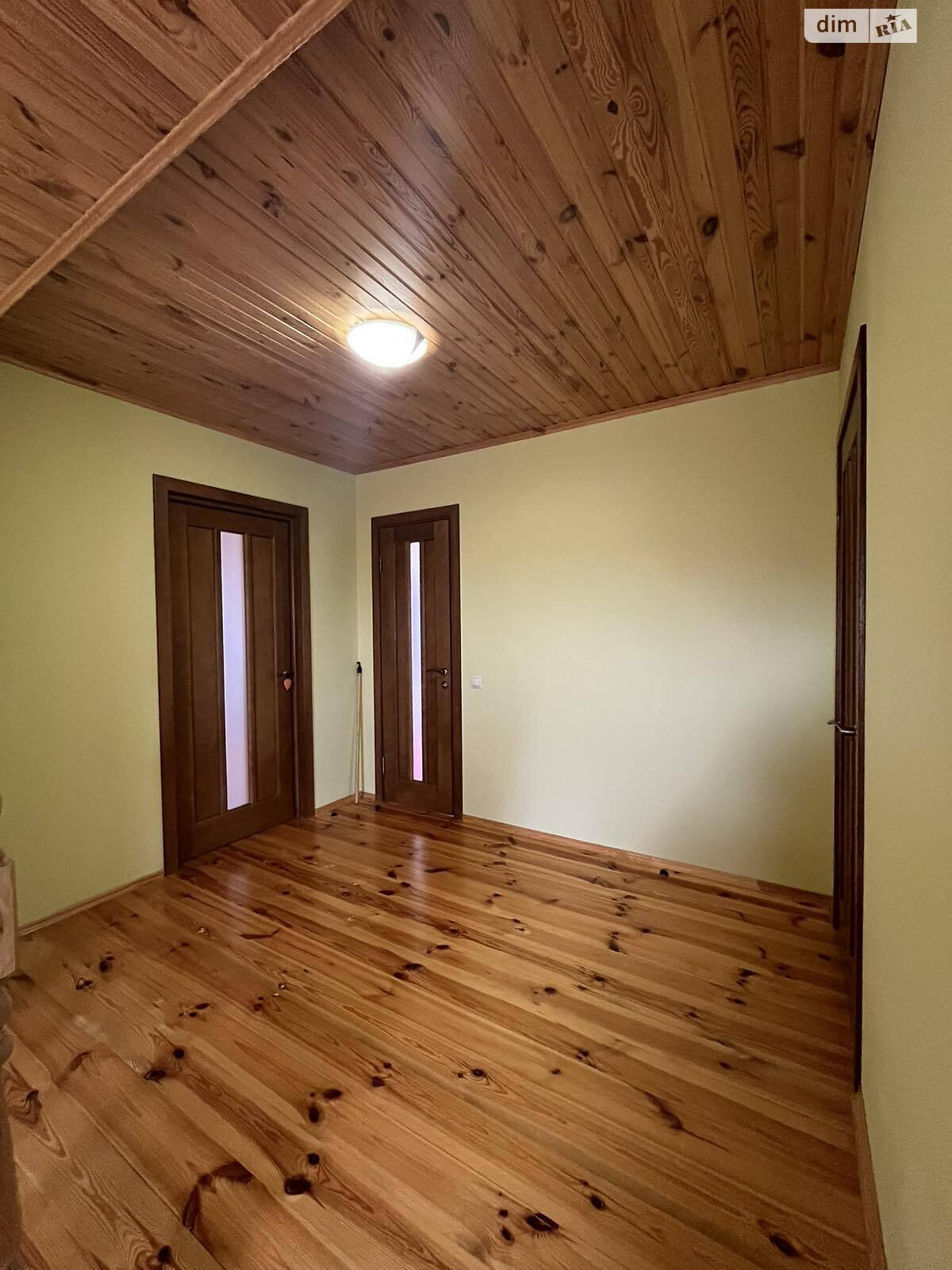 двухэтажный дом с гаражом, 178 кв. м, кирпич. Продажа в Луцке район Дубновский фото 1