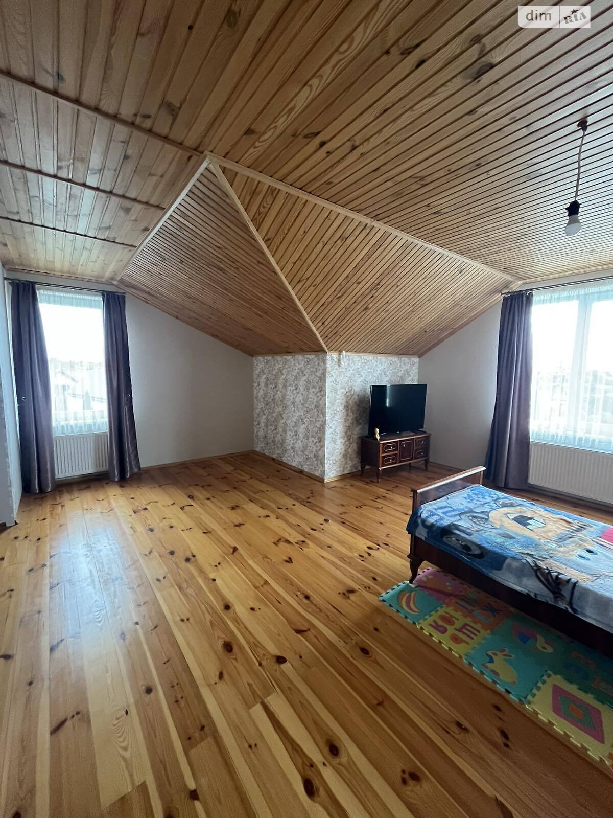 двухэтажный дом с гаражом, 178 кв. м, кирпич. Продажа в Луцке район Дубновский фото 1