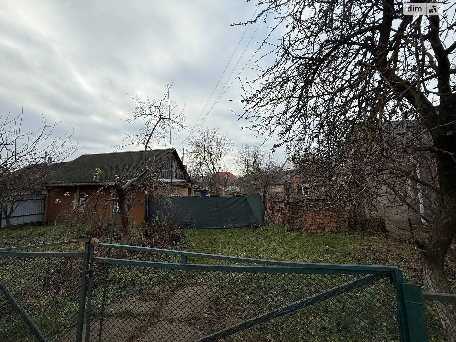 одноэтажный дом, 700 кв. м, дерево и кирпич. Продажа в Луцке район Кичкаревка фото 1