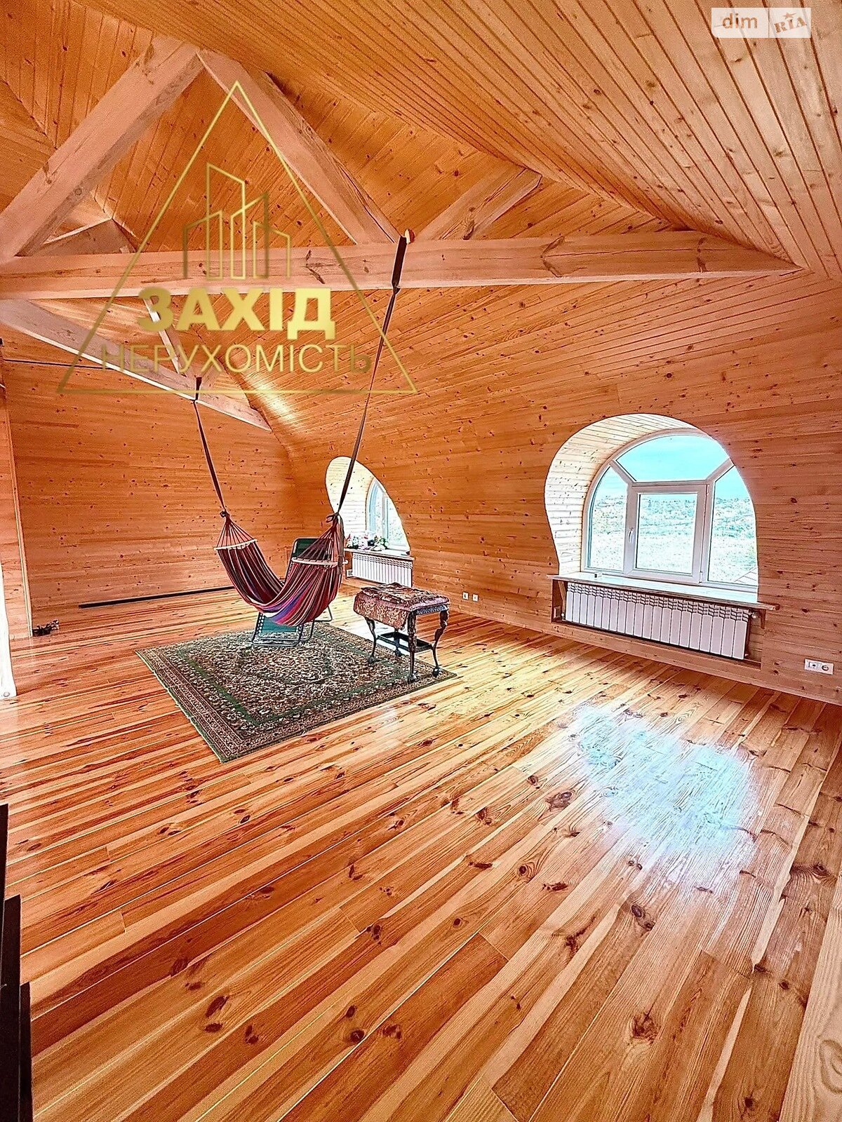 двухэтажный дом с балконом, 230 кв. м, кирпич. Продажа в Луцке район Кичкаревка фото 1 двухэтажный дом с балконом, 230 кв. м, кирпич. Продажа в Луцке район Кичкаревка фото 1