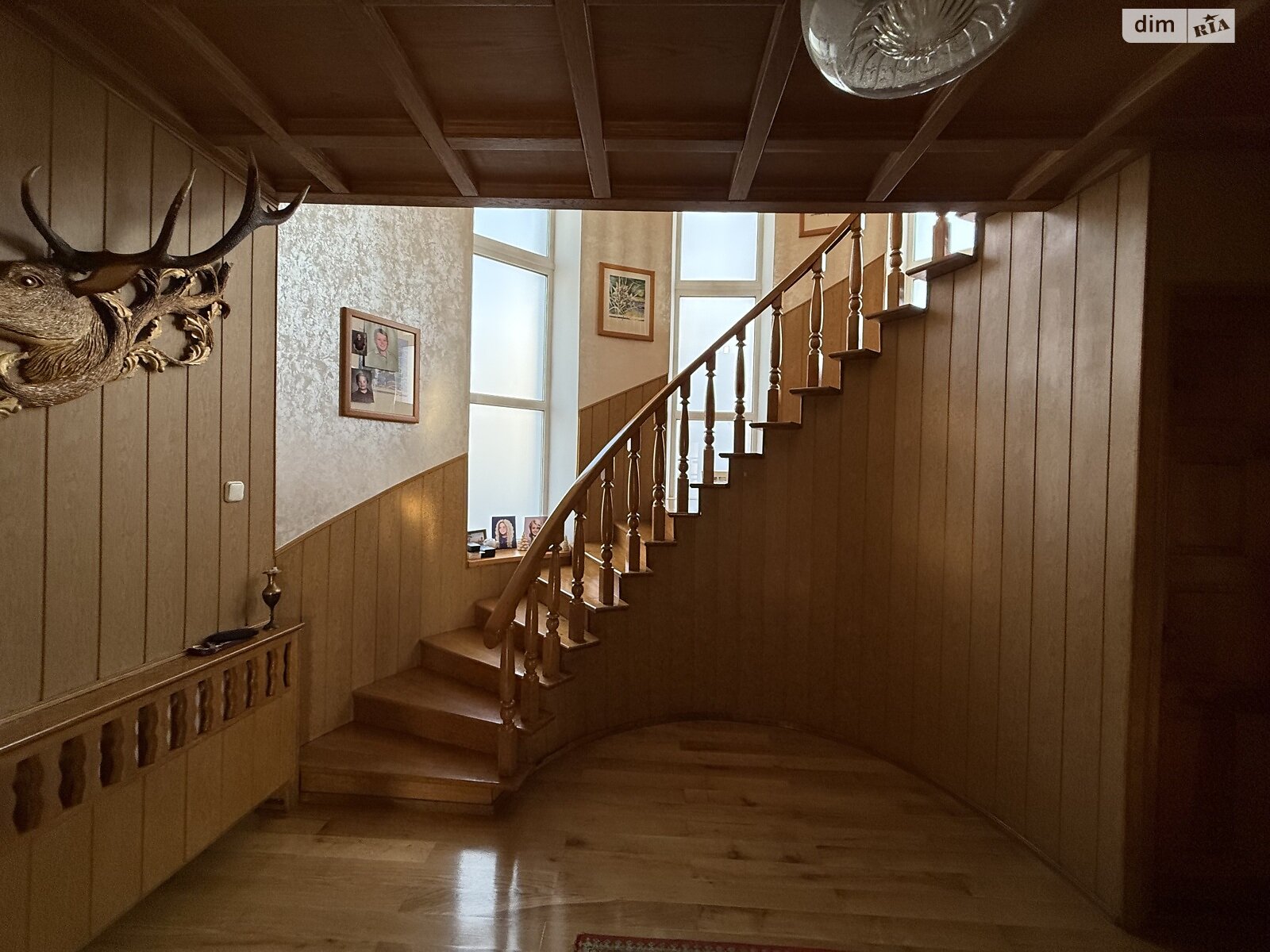 трехэтажный дом с верандой, 210 кв. м, кирпич. Продажа в Луцке район Кичкаревка фото 1 трехэтажный дом с верандой, 210 кв. м, кирпич. Продажа в Луцке район Кичкаревка фото 1