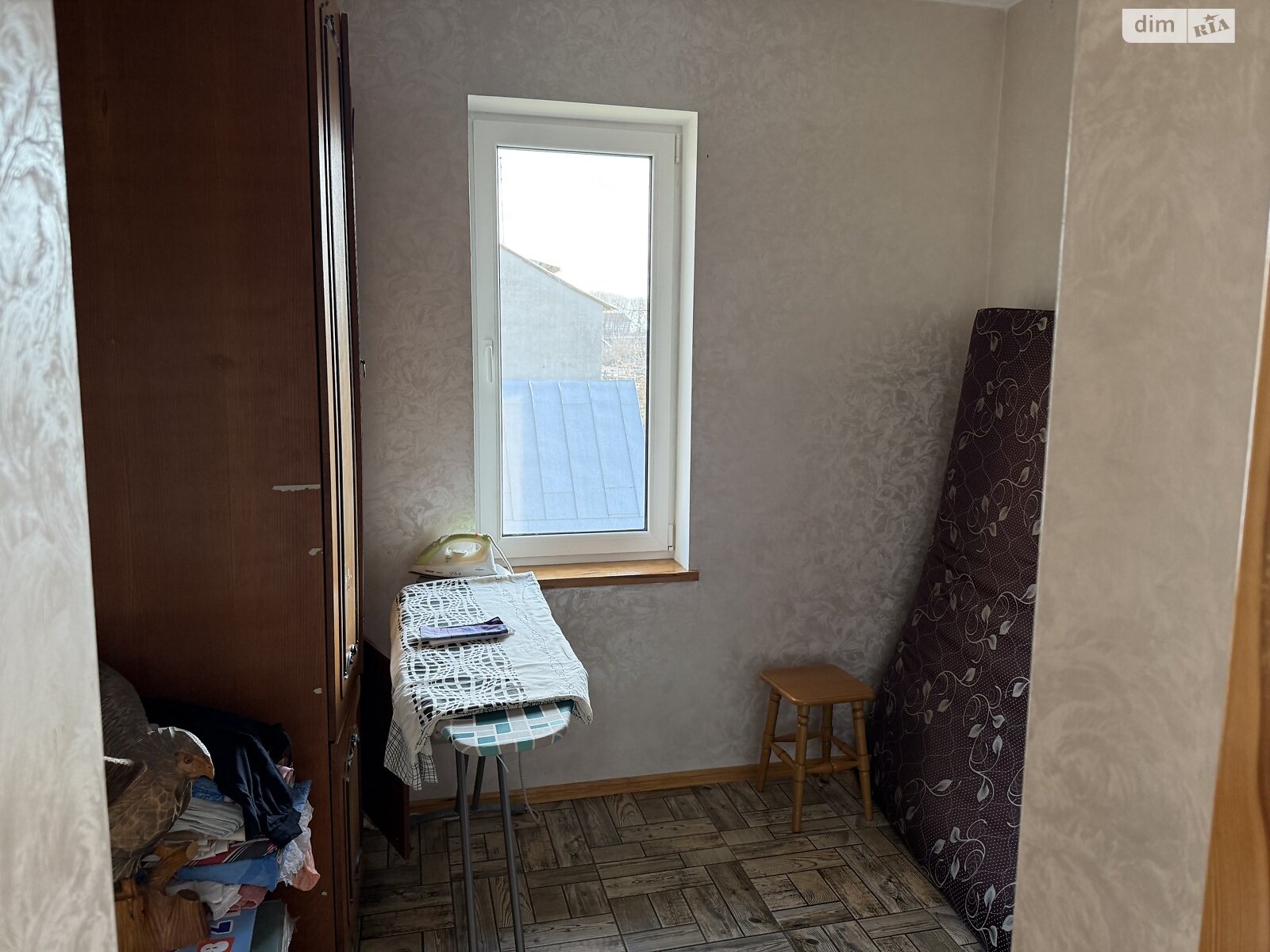 трехэтажный дом с верандой, 210 кв. м, кирпич. Продажа в Луцке район Кичкаревка фото 1 трехэтажный дом с верандой, 210 кв. м, кирпич. Продажа в Луцке район Кичкаревка фото 1