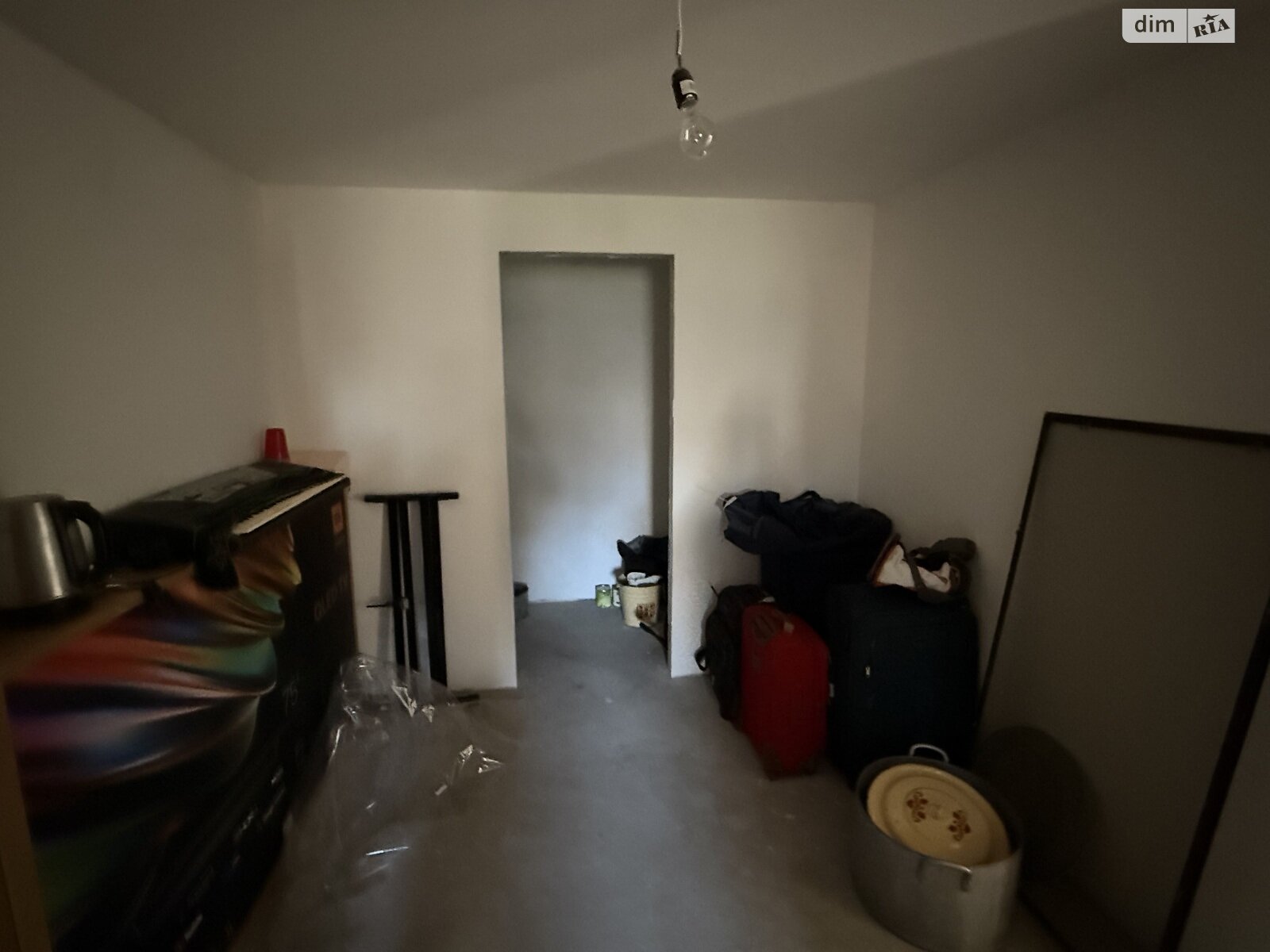 трехэтажный дом с верандой, 210 кв. м, кирпич. Продажа в Луцке район Кичкаревка фото 1 трехэтажный дом с верандой, 210 кв. м, кирпич. Продажа в Луцке район Кичкаревка фото 1