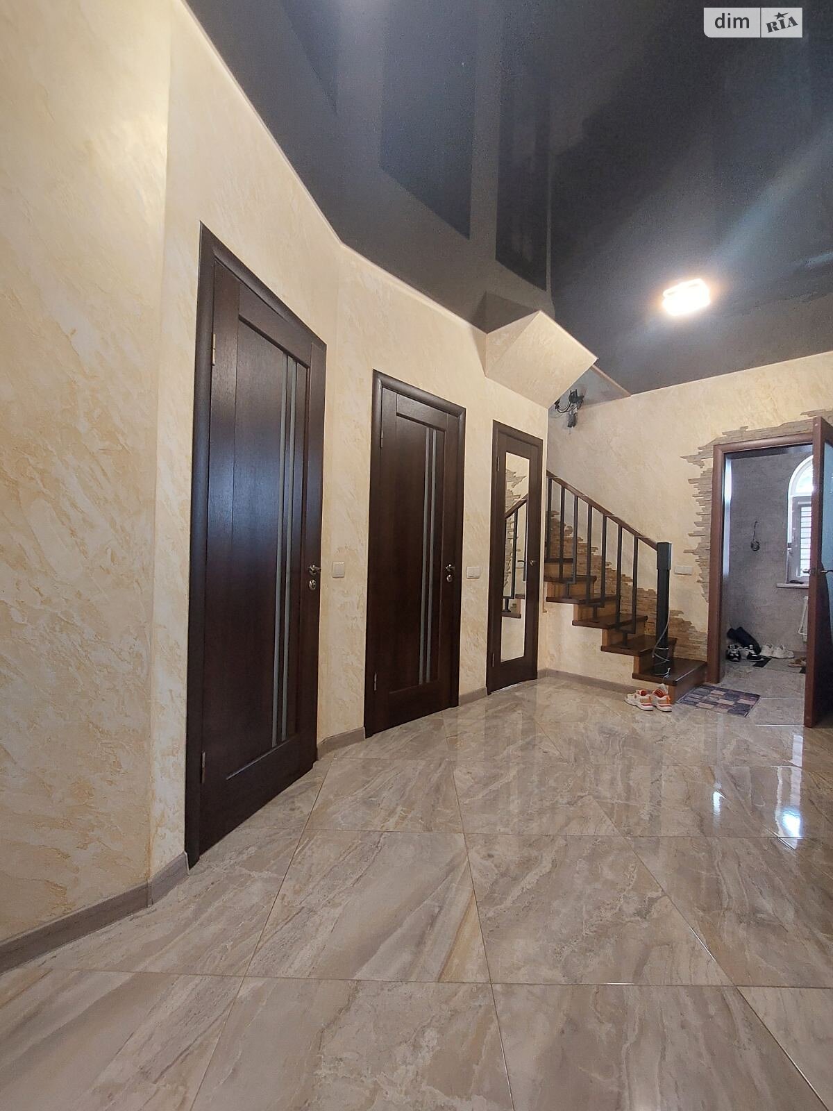 двухэтажный дом с верандой, 125.3 кв. м, пеноблок. Продажа в Луцке район Кичкаревка фото 1 двухэтажный дом с верандой, 125.3 кв. м, пеноблок. Продажа в Луцке район Кичкаревка фото 1