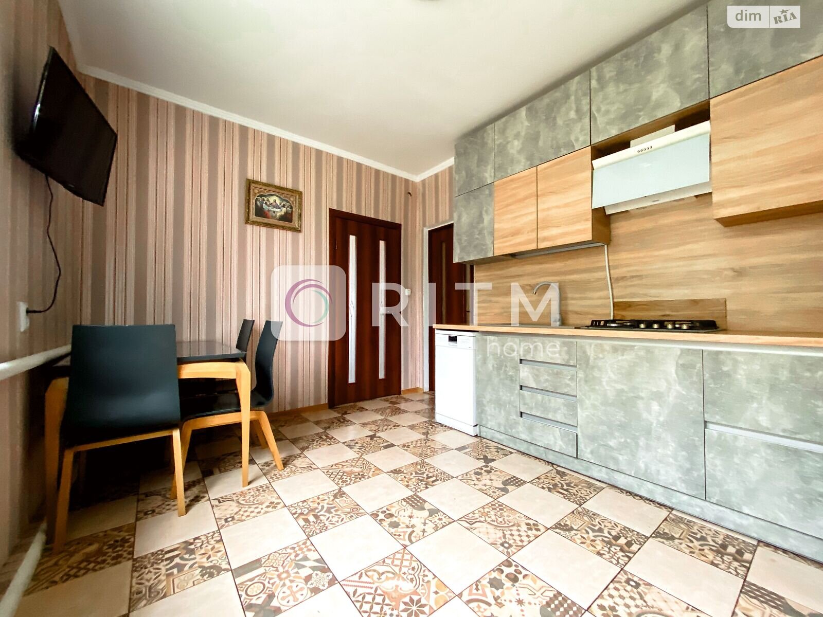 двоповерховий будинок з балконом, 209.4 кв. м, цегла. Продаж в Луцьку, район Красне фото 1 двоповерховий будинок з балконом, 209.4 кв. м, цегла. Продаж в Луцьку, район Красне фото 1