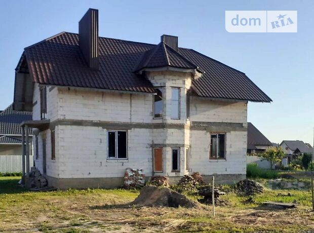 двухэтажный дом с гаражом, 180 кв. м, кирпич. Продажа в Рованцах (Волынская обл.) фото 1 двухэтажный дом с гаражом, 180 кв. м, кирпич. Продажа в Рованцах (Волынская обл.) фото 1