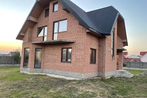 двухэтажный дом без мебели, 183 кв. м, кирпич. Продажа в Струмовке фото 2