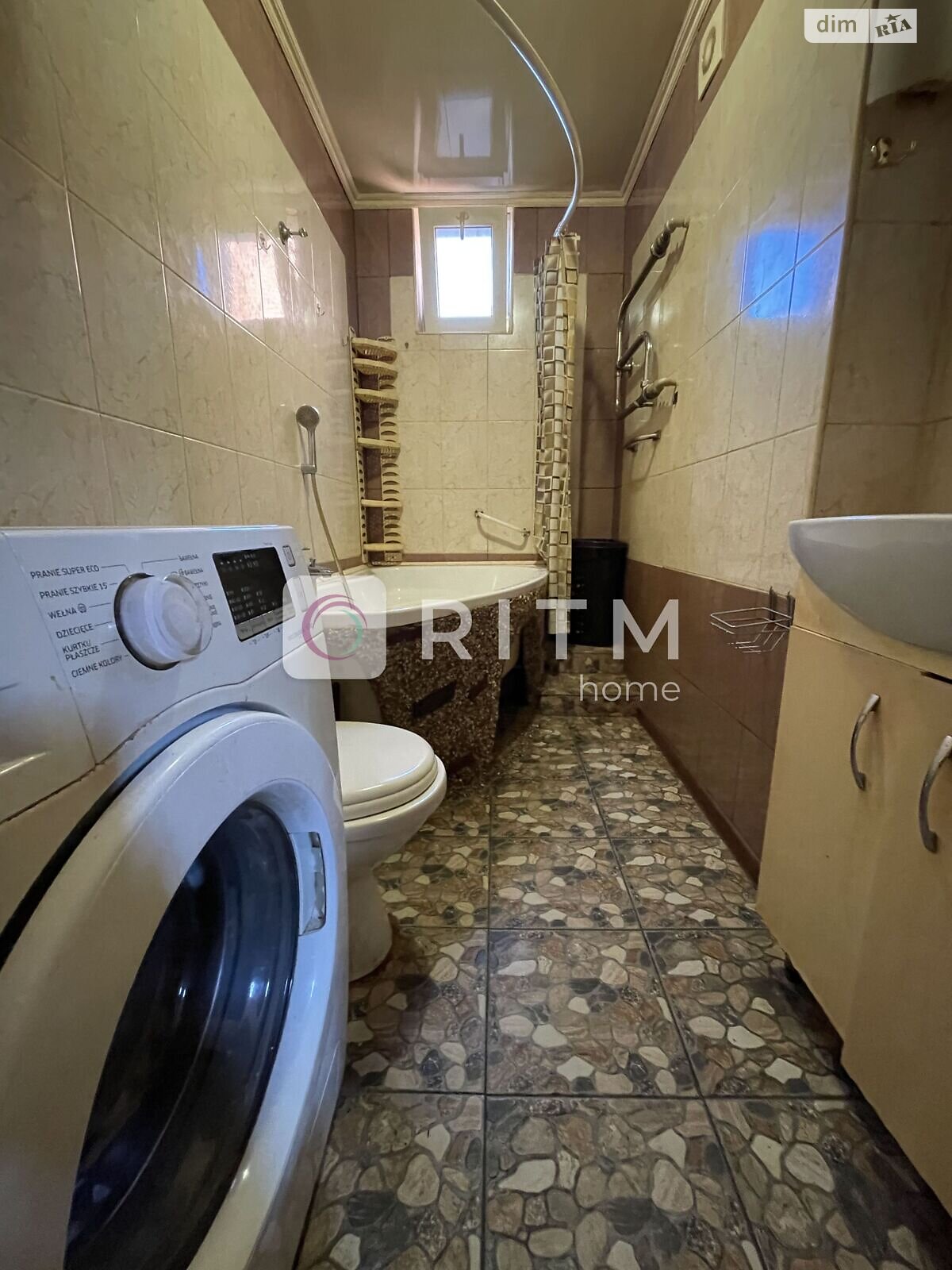 двухэтажный дом с балконом, 108.5 кв. м, пеноблок. Продажа в Луцке район Центр фото 1