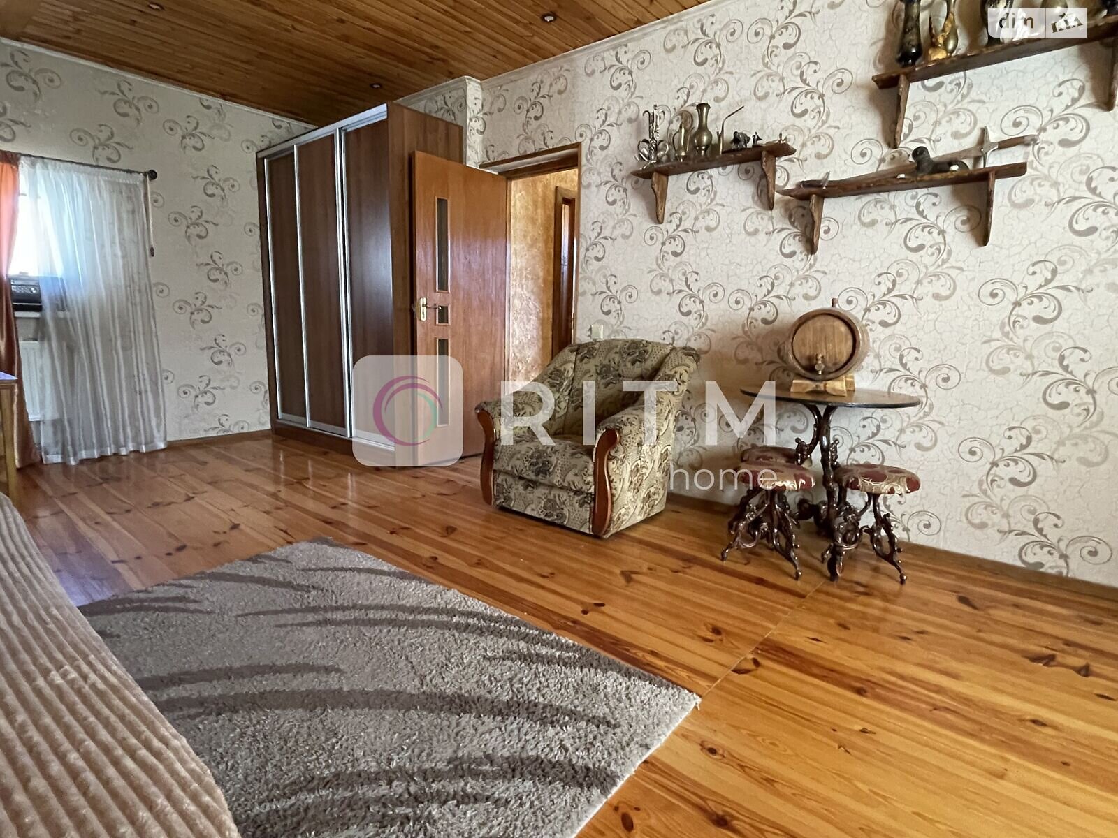 двухэтажный дом с балконом, 108.5 кв. м, пеноблок. Продажа в Луцке район Центр фото 1