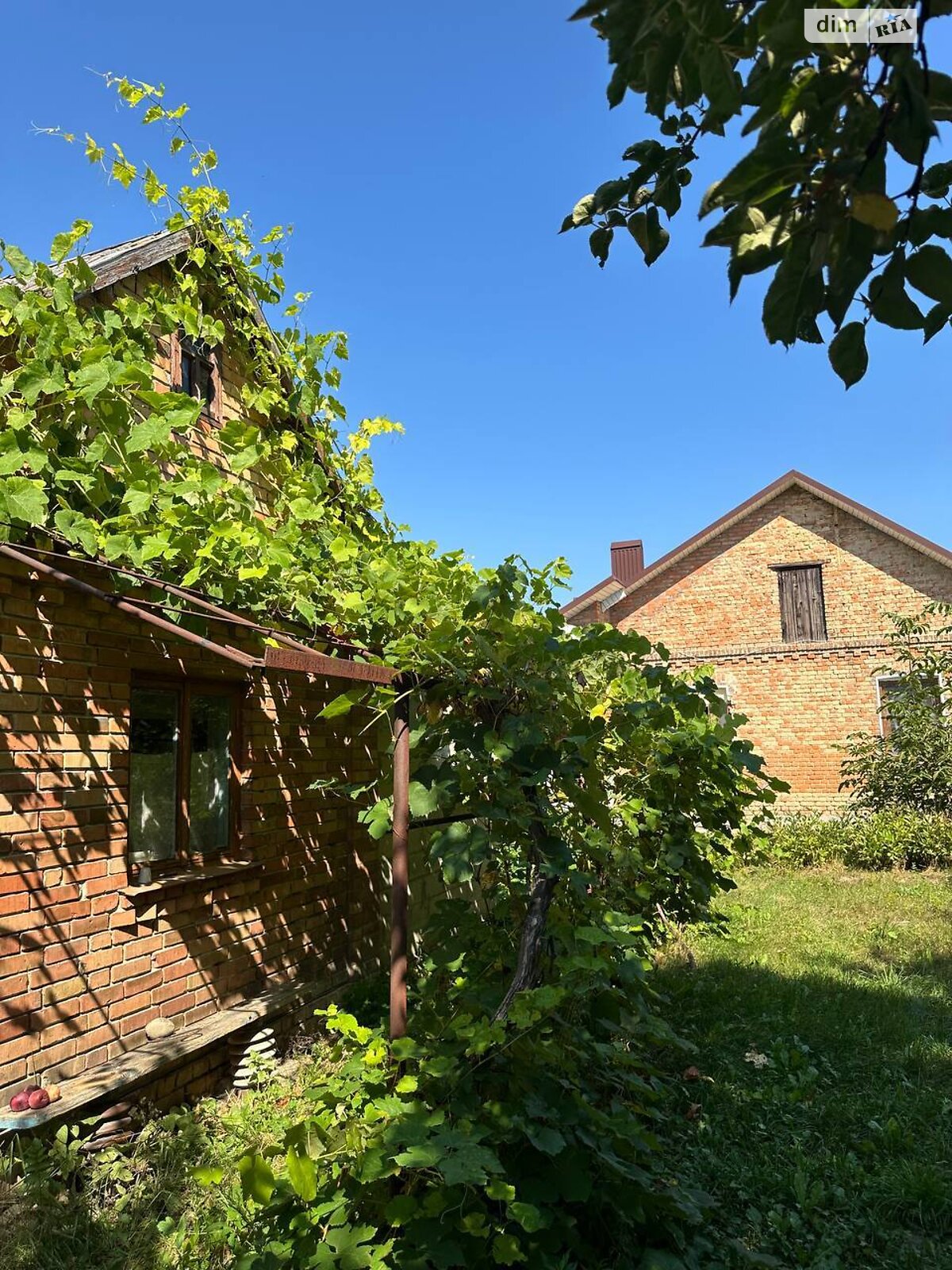 одноповерховий будинок з гаражем, 73 кв. м, цегла. Продаж в Луцьку, район Центр фото 1 одноповерховий будинок з гаражем, 73 кв. м, цегла. Продаж в Луцьку, район Центр фото 1