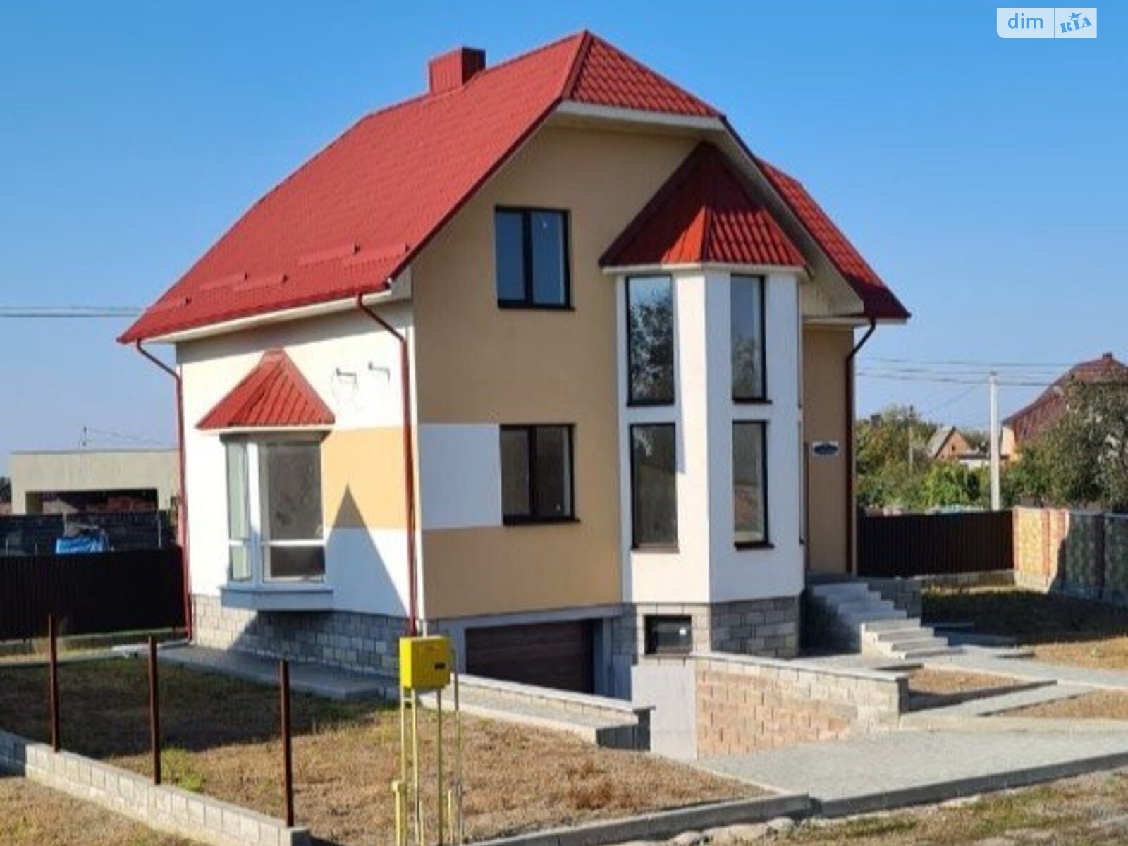 двухэтажный дом с ремонтом, 145 кв. м, кирпич. Продажа в Луцке район Вышков фото 1 двухэтажный дом с ремонтом, 145 кв. м, кирпич. Продажа в Луцке район Вышков фото 1