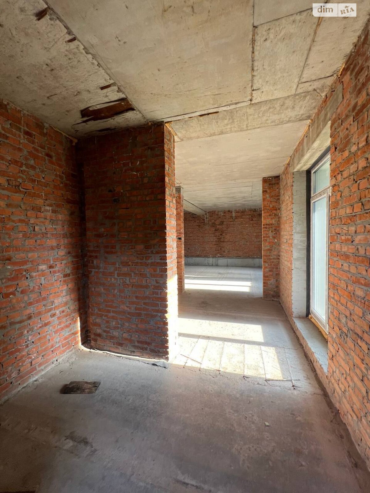 двоповерховий будинок з верандою, 200 кв. м, цегла. Продаж в Львові, район Батальна фото 1 двоповерховий будинок з верандою, 200 кв. м, цегла. Продаж в Львові, район Батальна фото 1