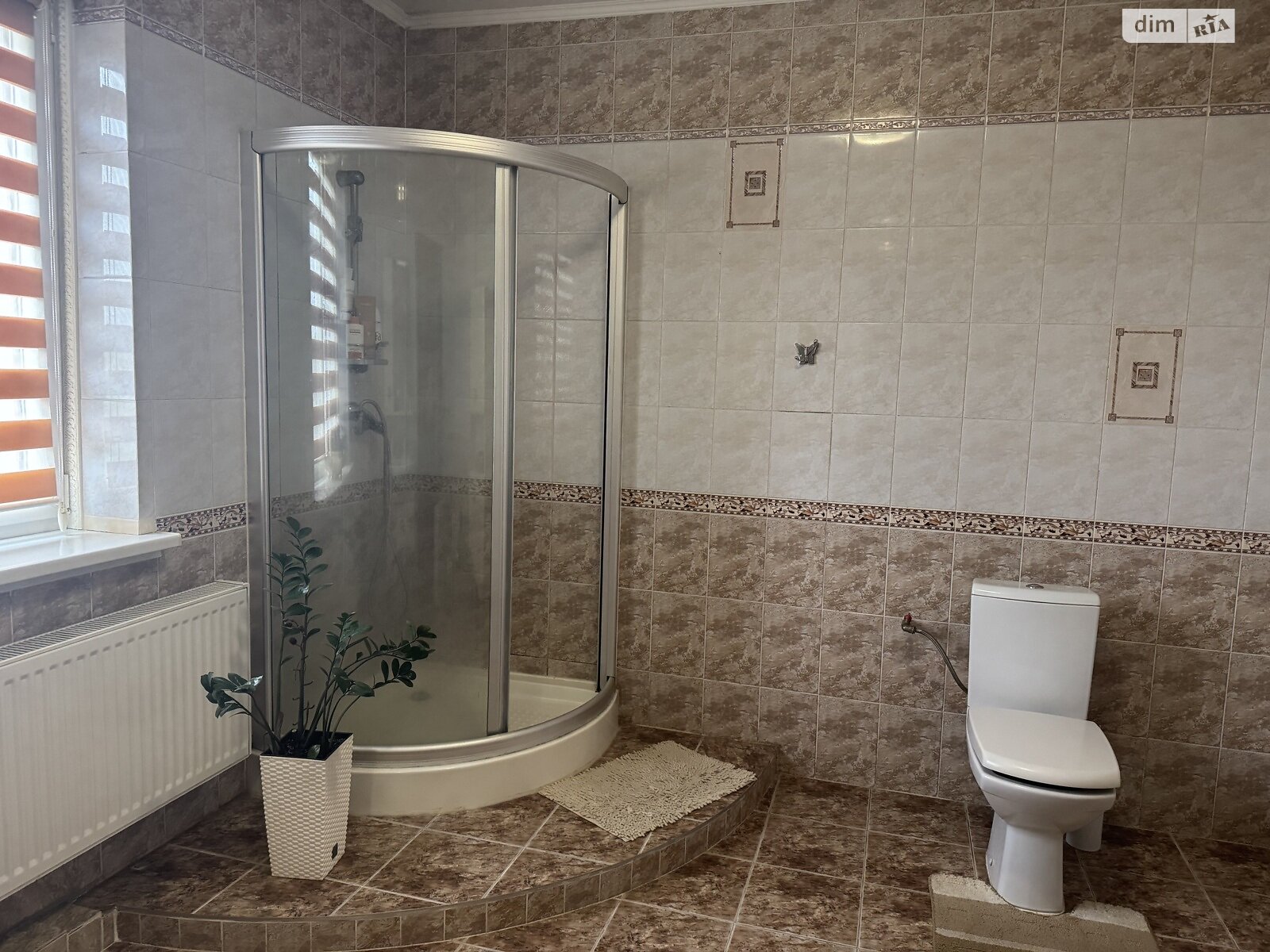 двоповерховий будинок з опаленням, 250 кв. м, цегла. Продаж в Львові, район Білогорща фото 1 двоповерховий будинок з опаленням, 250 кв. м, цегла. Продаж в Львові, район Білогорща фото 1