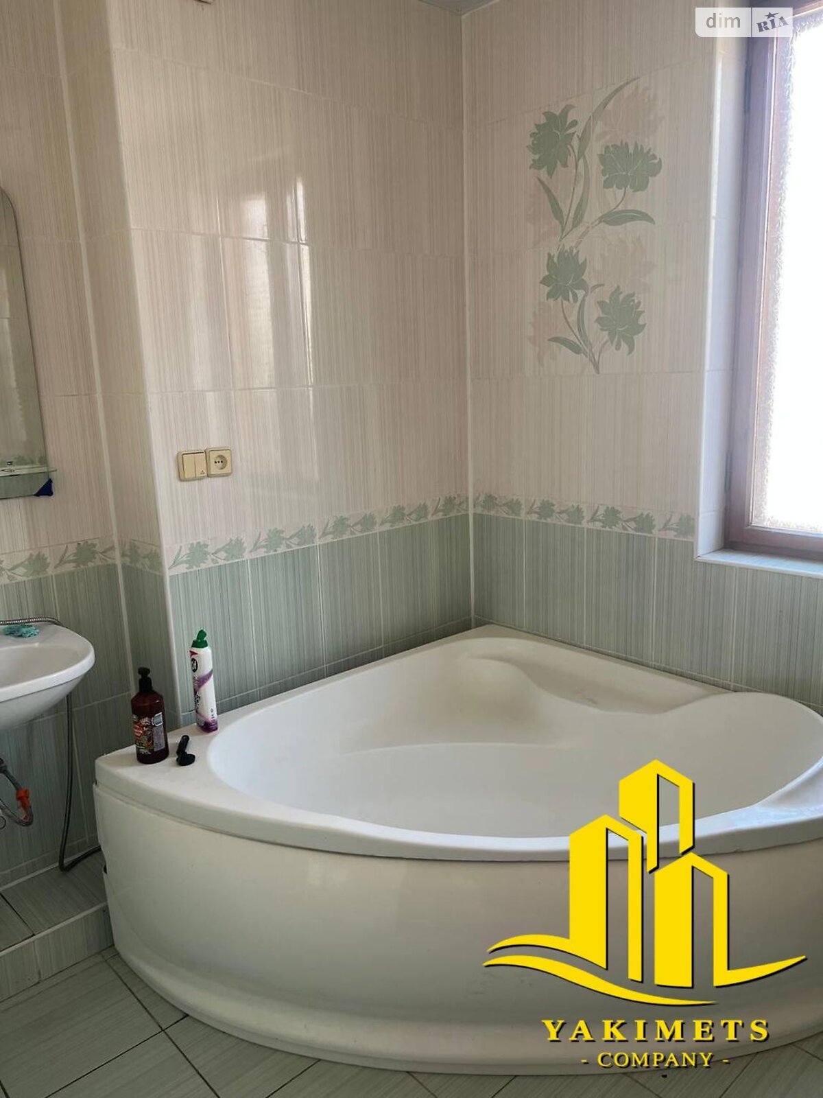 трехэтажный дом беседка, 460 кв. м, кирпич. Продажа в Львове район Белогорща фото 1